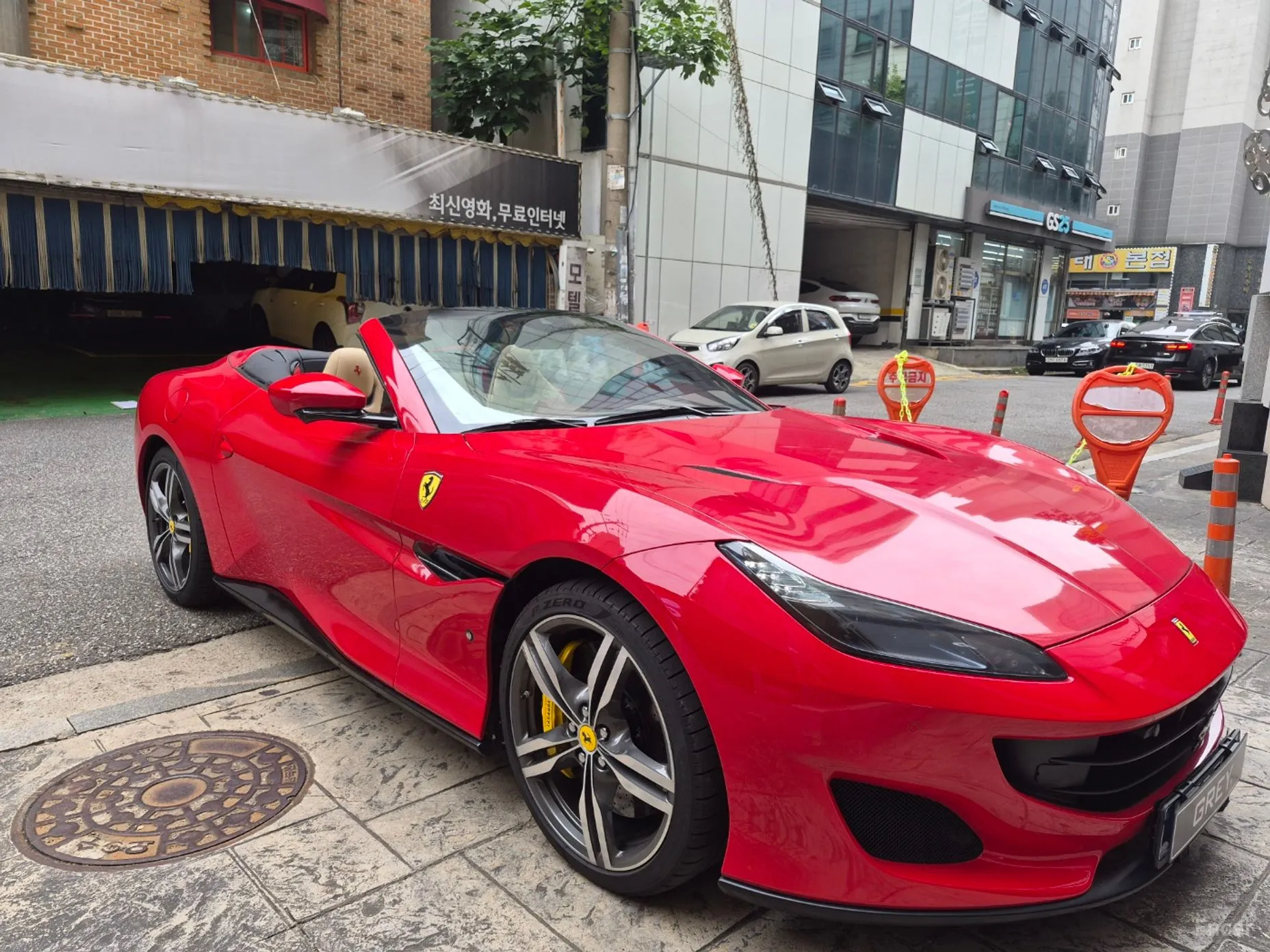 Ferrari Portofino превью 11