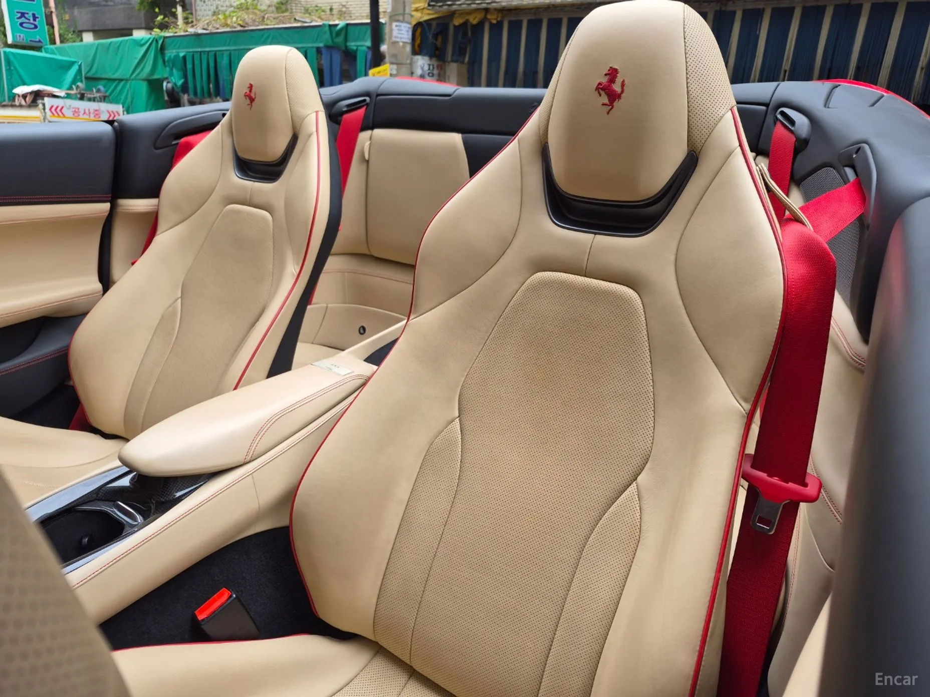 Ferrari Portofino превью 15