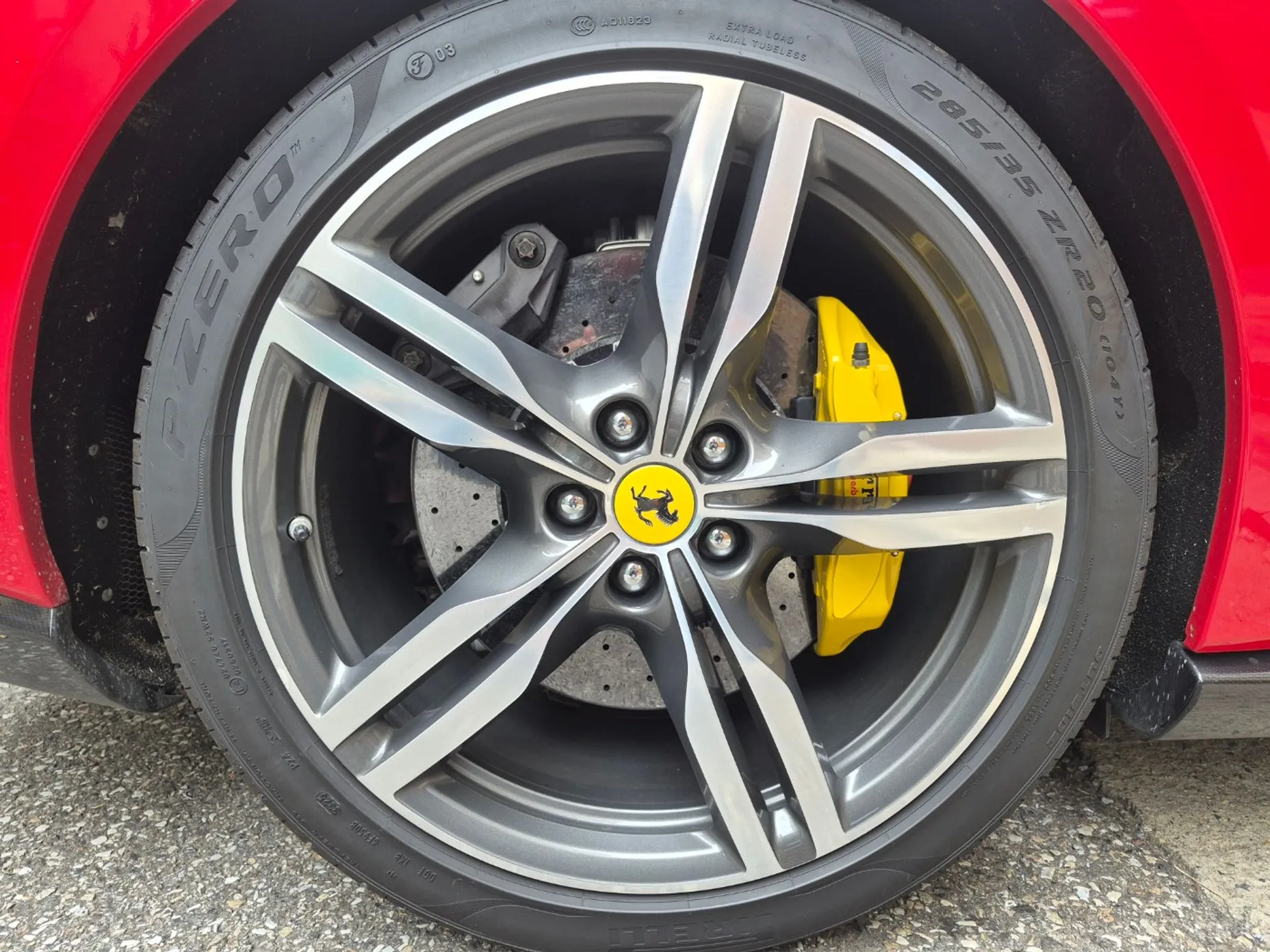 Ferrari Portofino превью 16