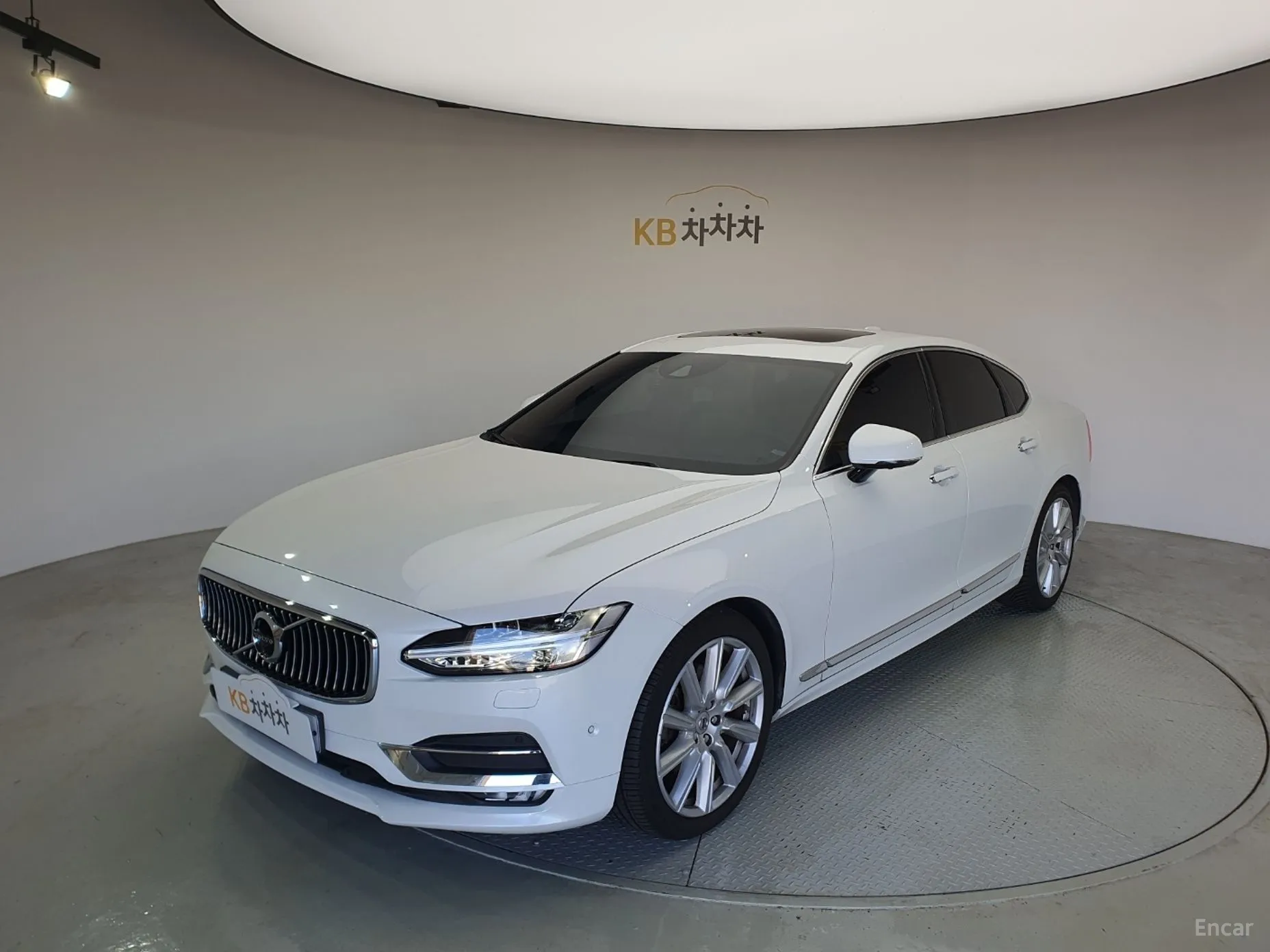 S90