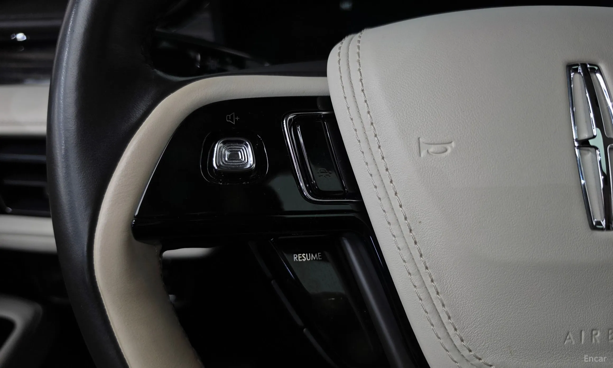Lincoln Aviator 2nd Generation превью 14