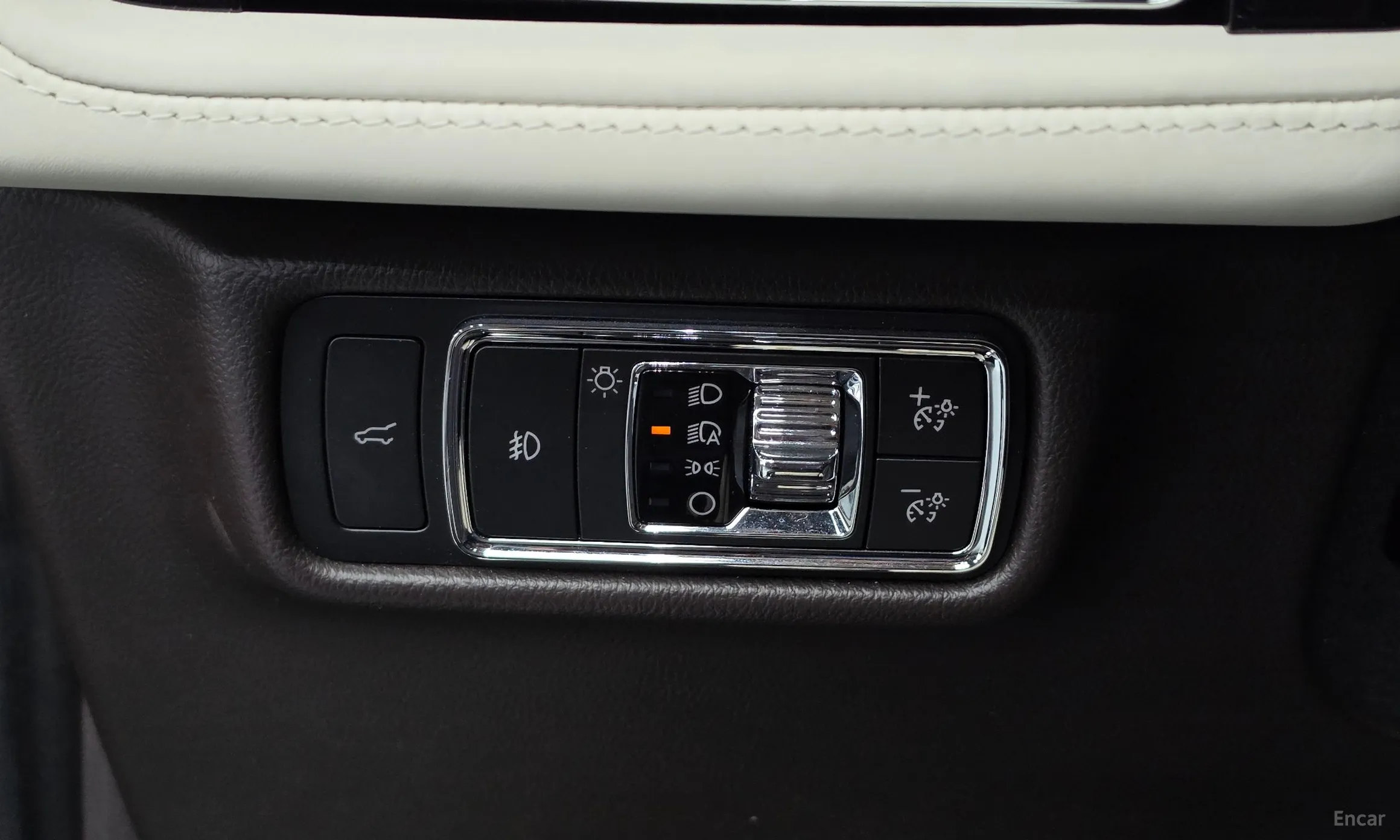 Lincoln Aviator 2nd Generation превью 18