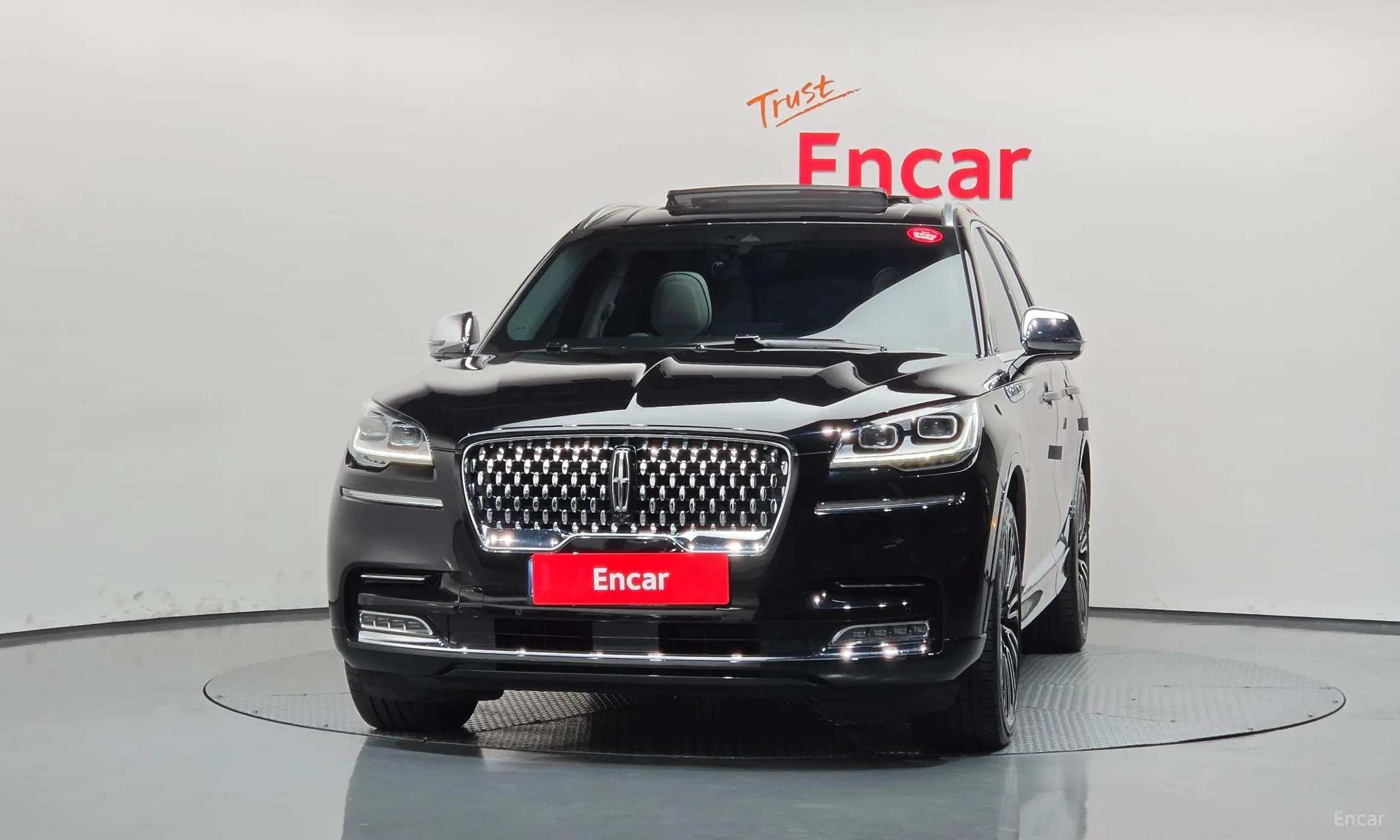 Lincoln Aviator 2nd Generation превью 3