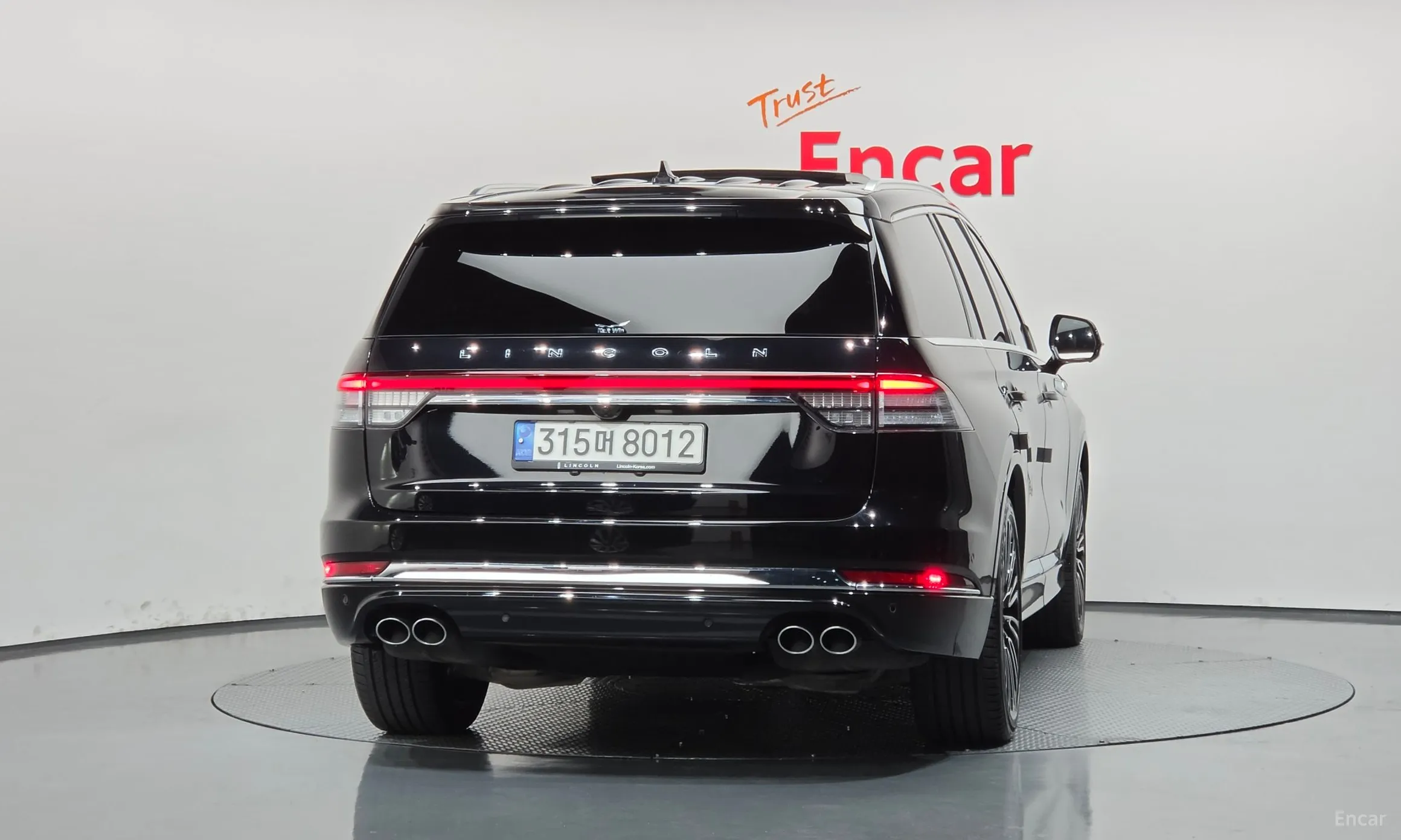 Lincoln Aviator 2nd Generation превью 4