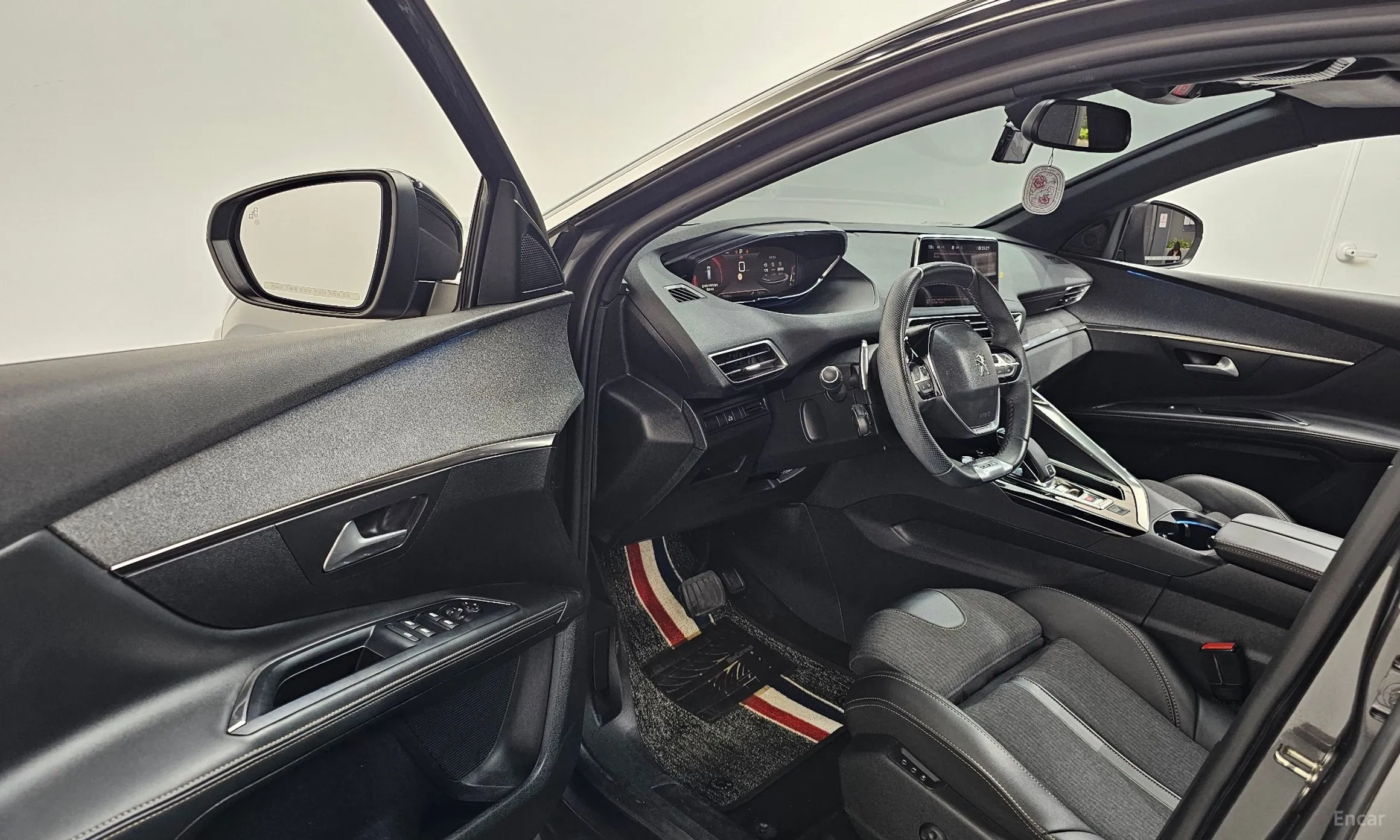 Peugeot 5008 2nd generation превью 10