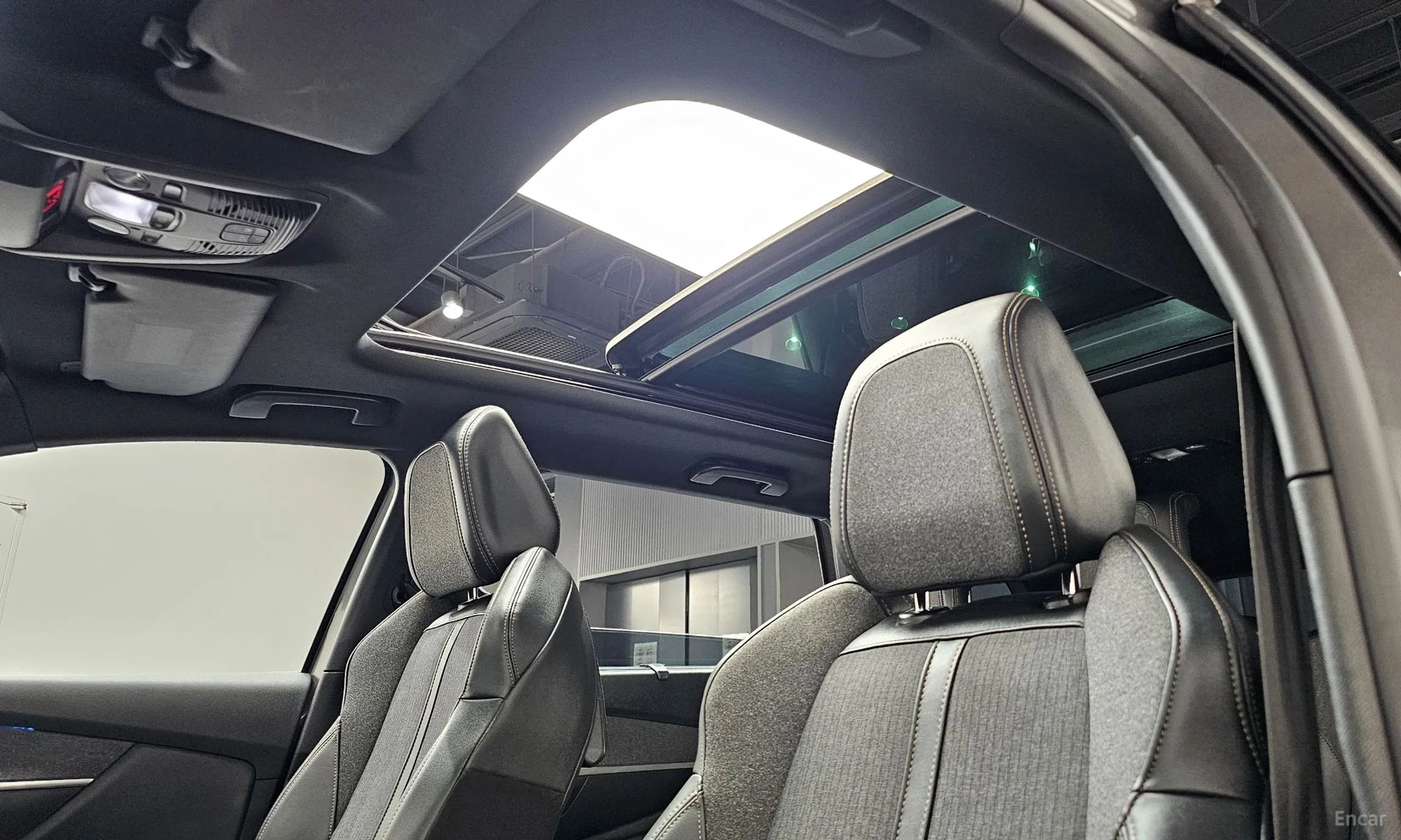 Peugeot 5008 2nd generation превью 15