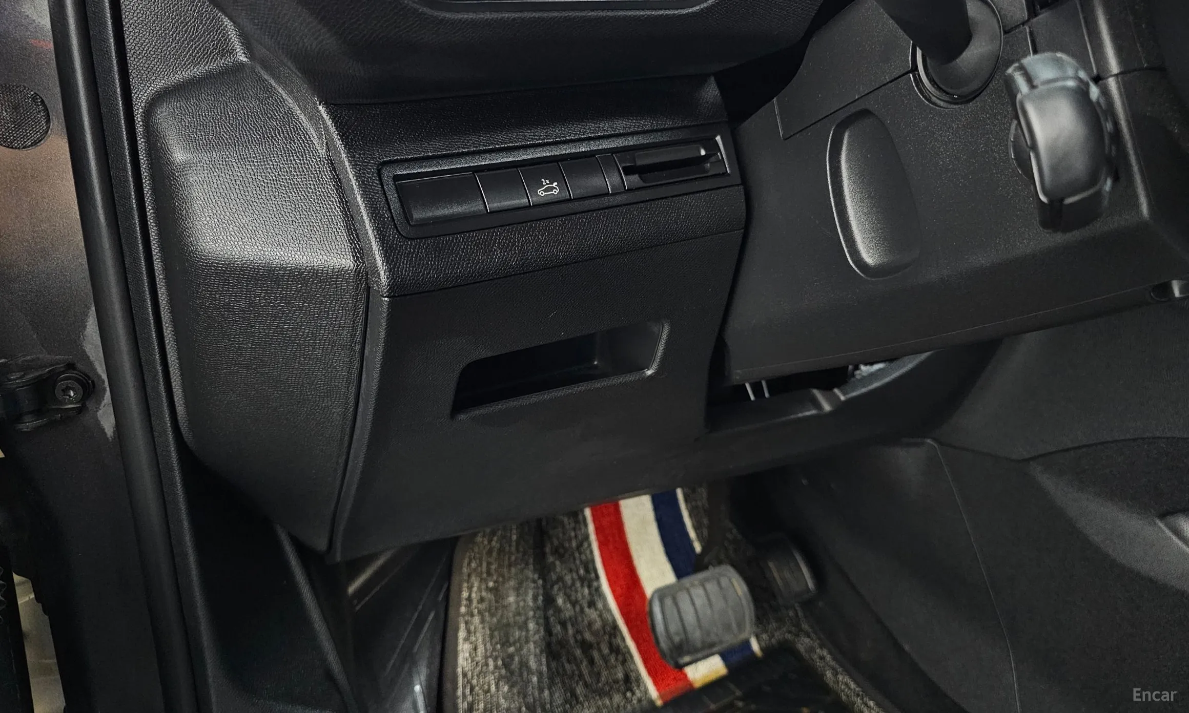 Peugeot 5008 2nd generation превью 20