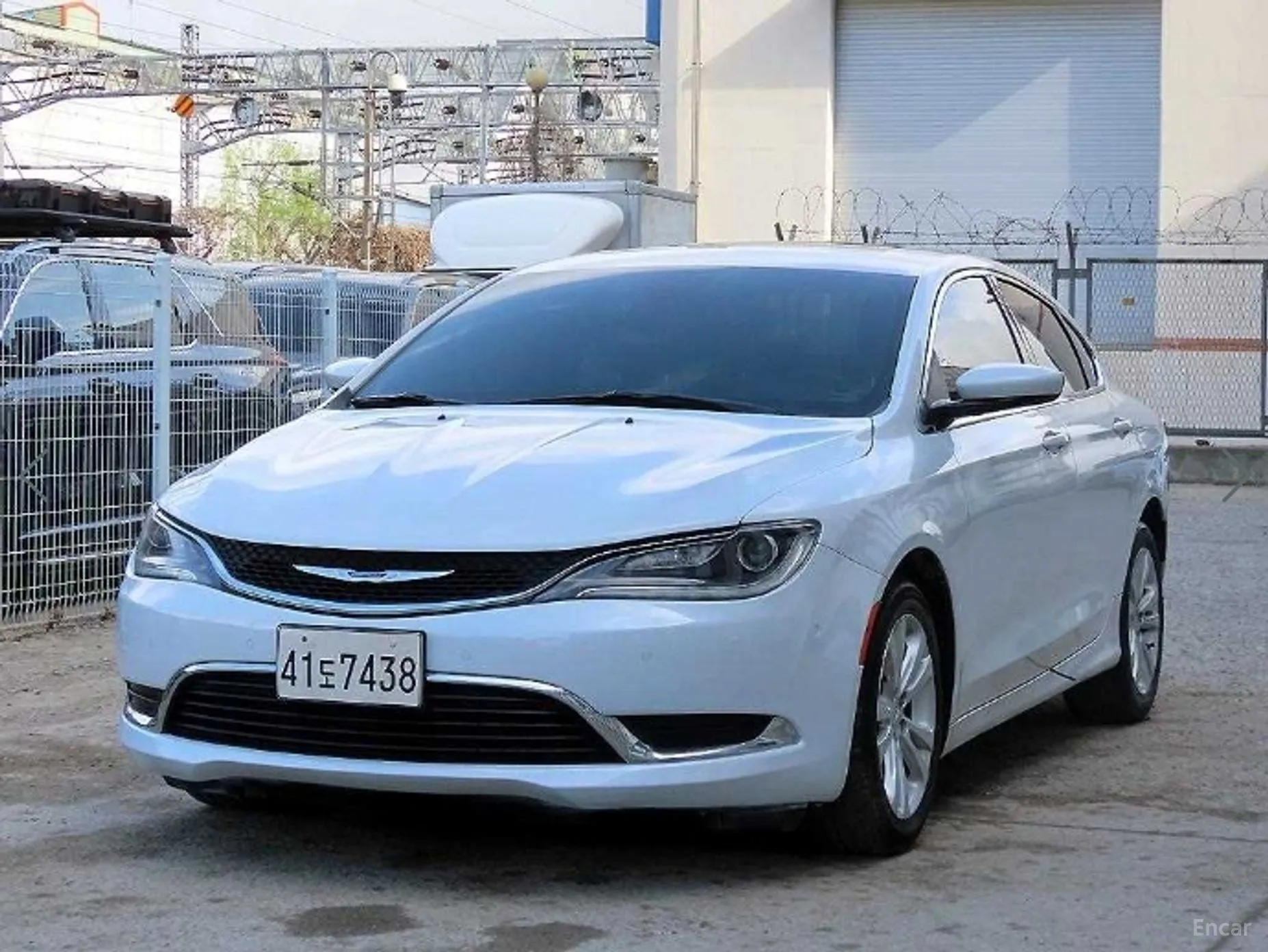 Chrysler 200 Second generation превью 2