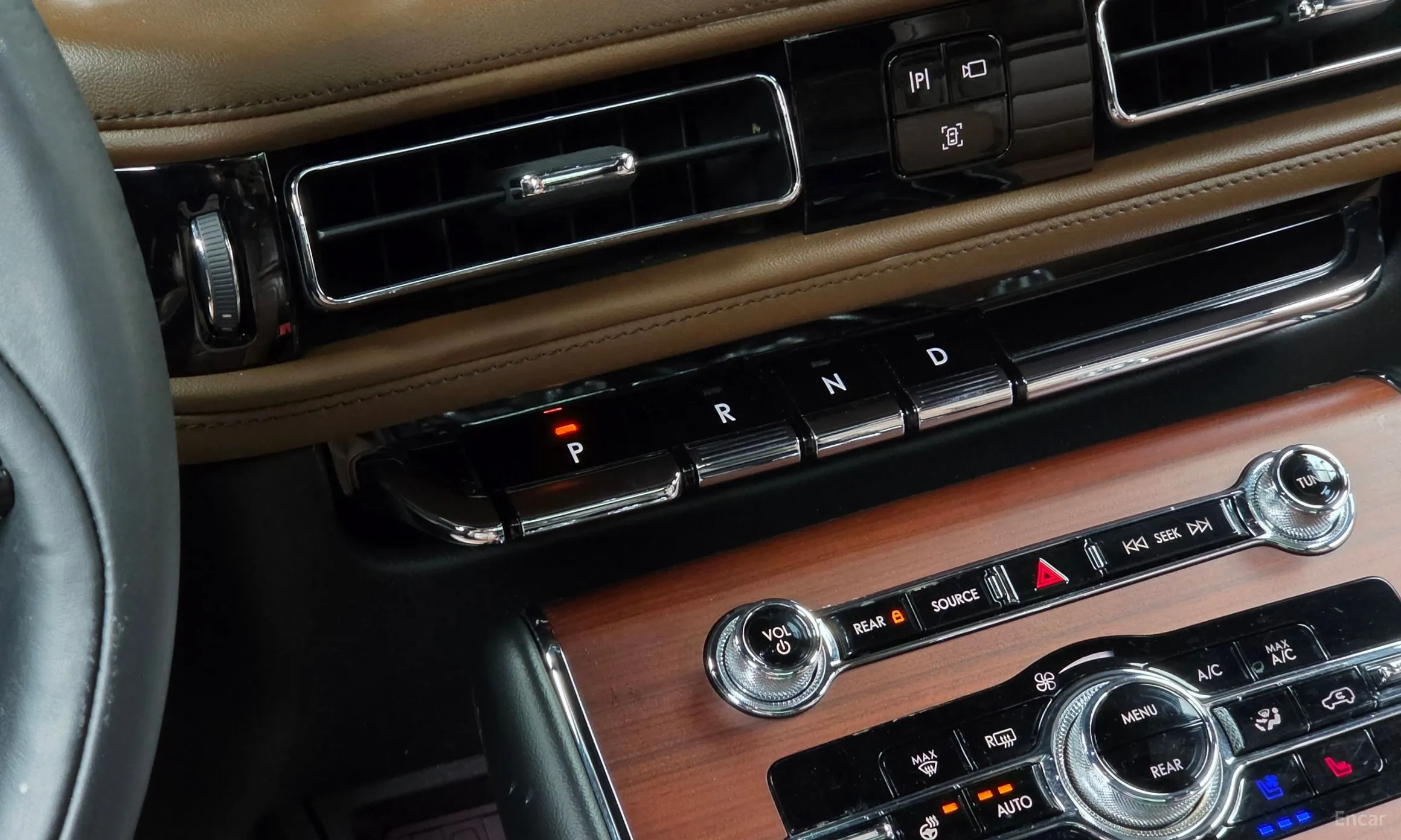 Lincoln Aviator 2nd Generation превью 9