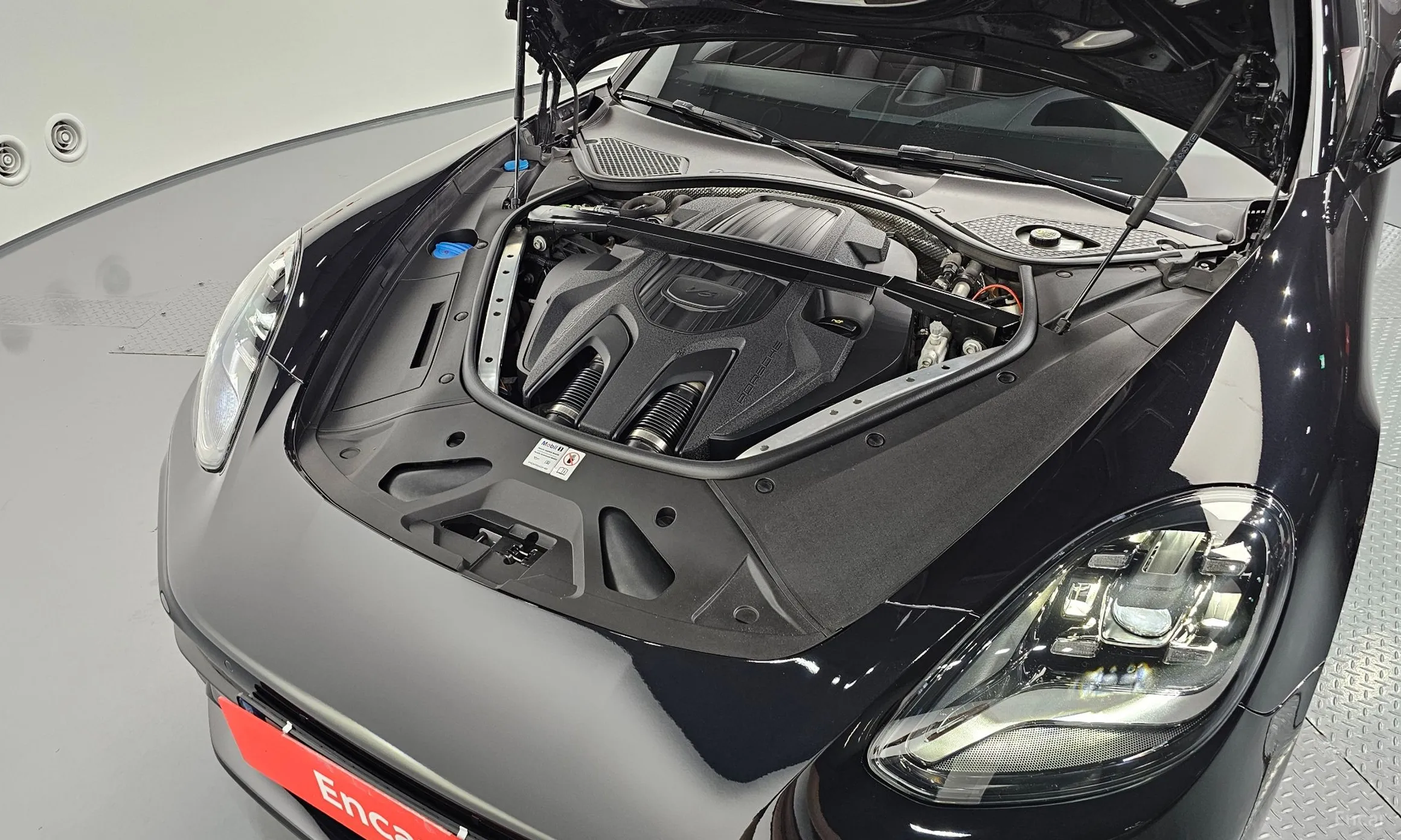 Porsche Panamera (971) превью 6