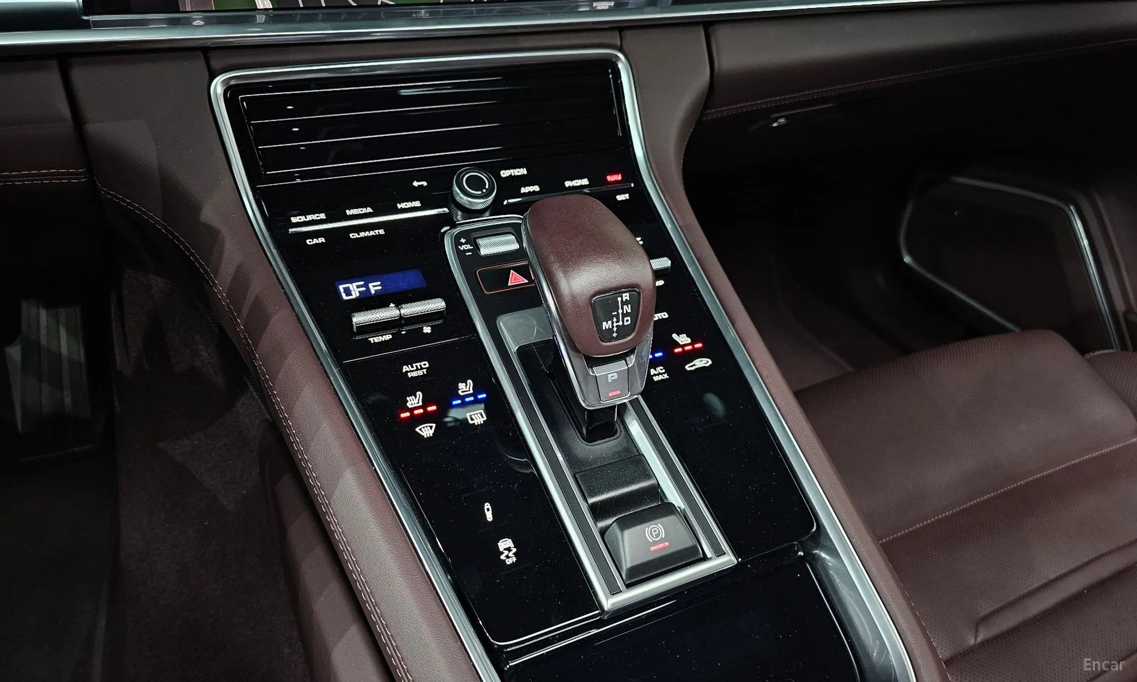 Porsche Panamera (971) превью 9
