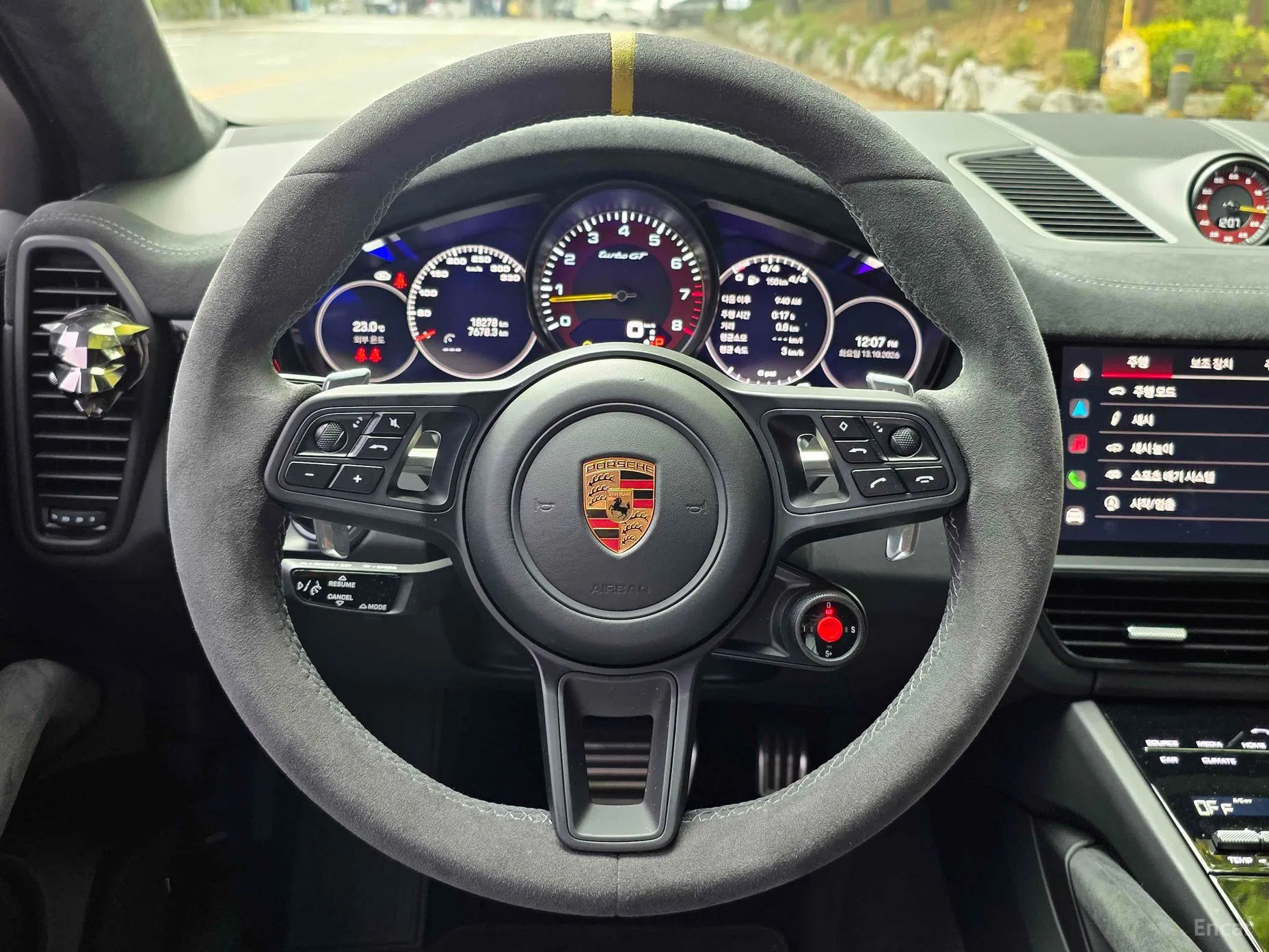 Porsche Cayenne (PO536) превью 20