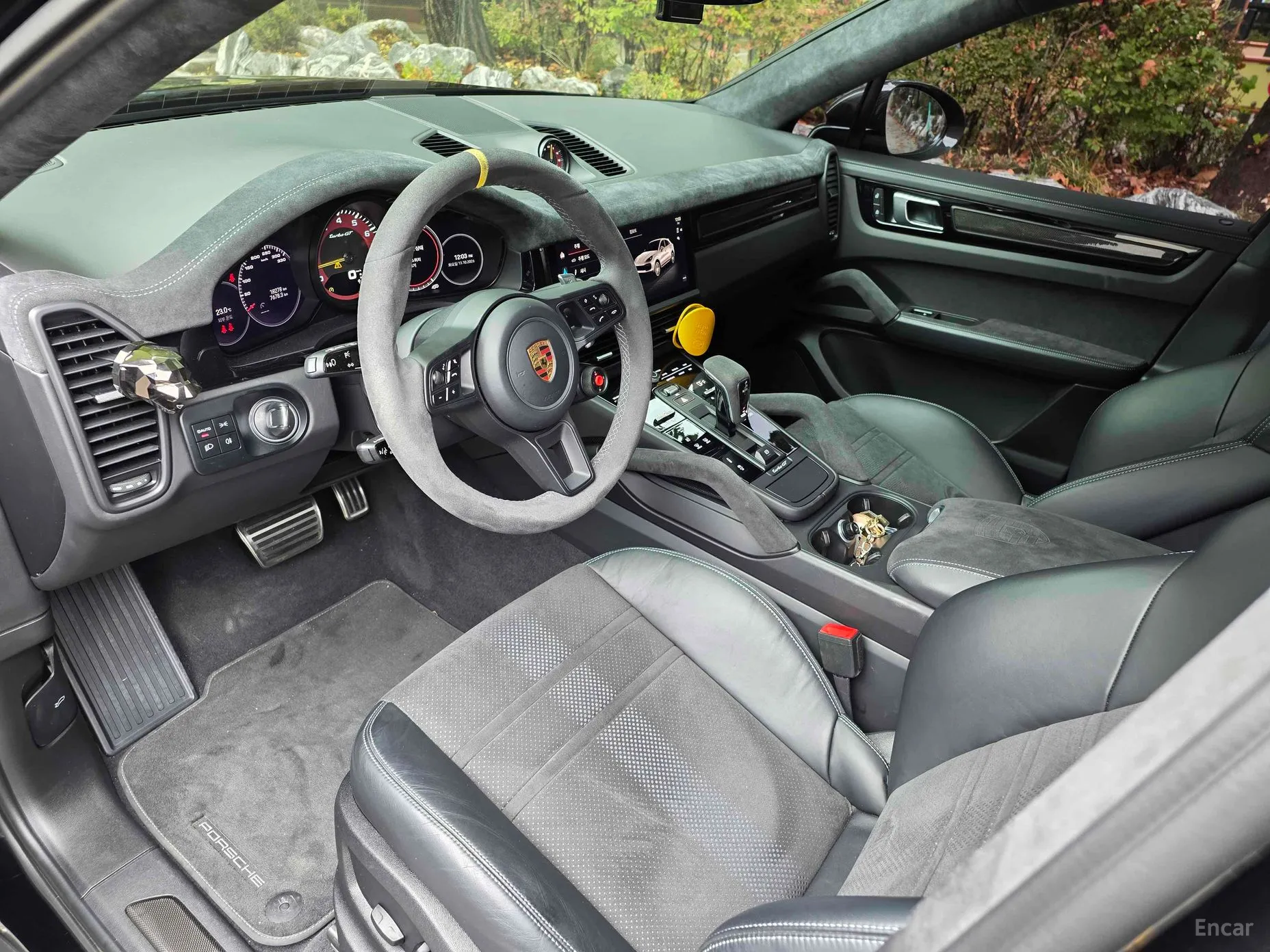 Porsche Cayenne (PO536) превью 9