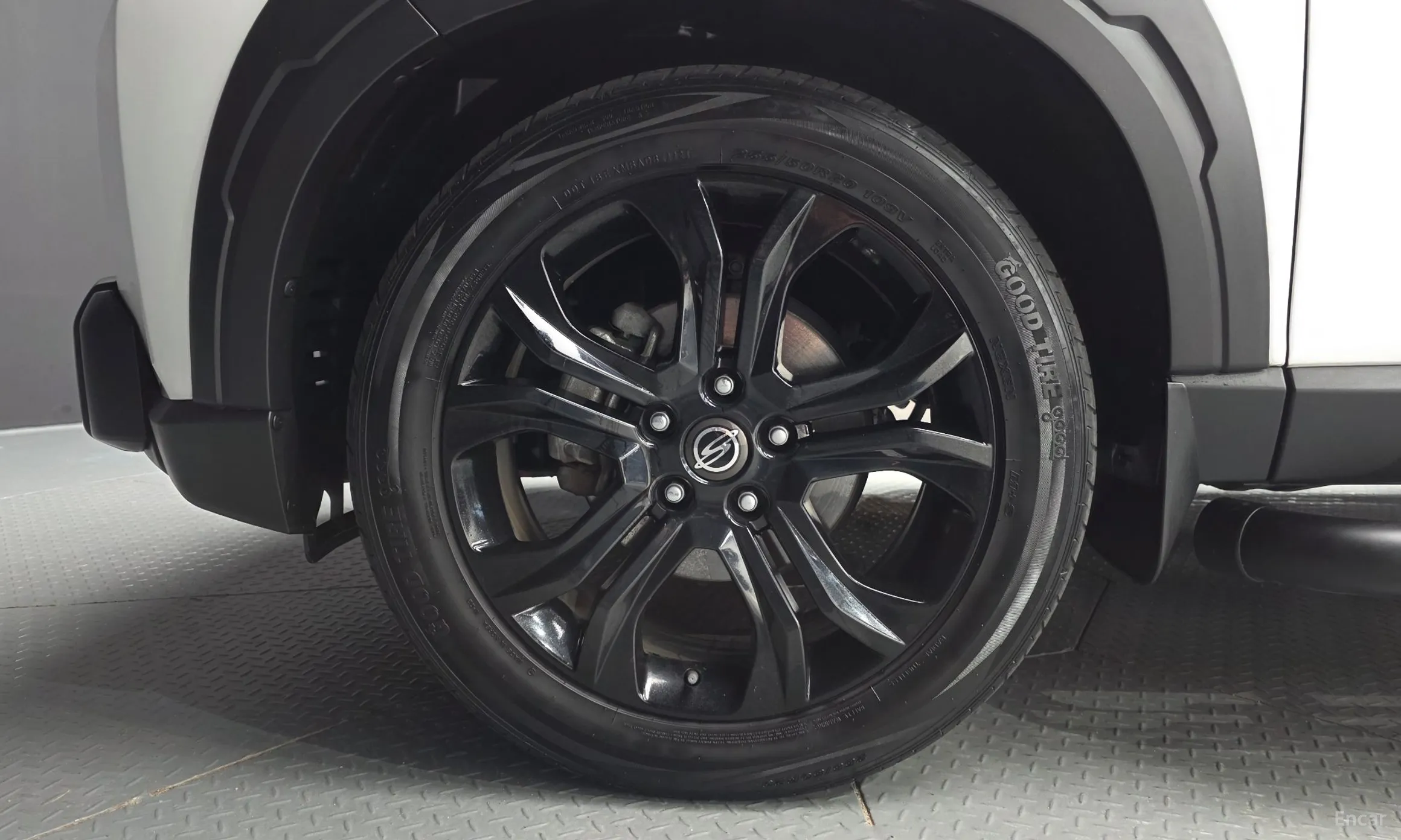 KG Mobility (SsangYong) Rexton Sports Khan превью 5