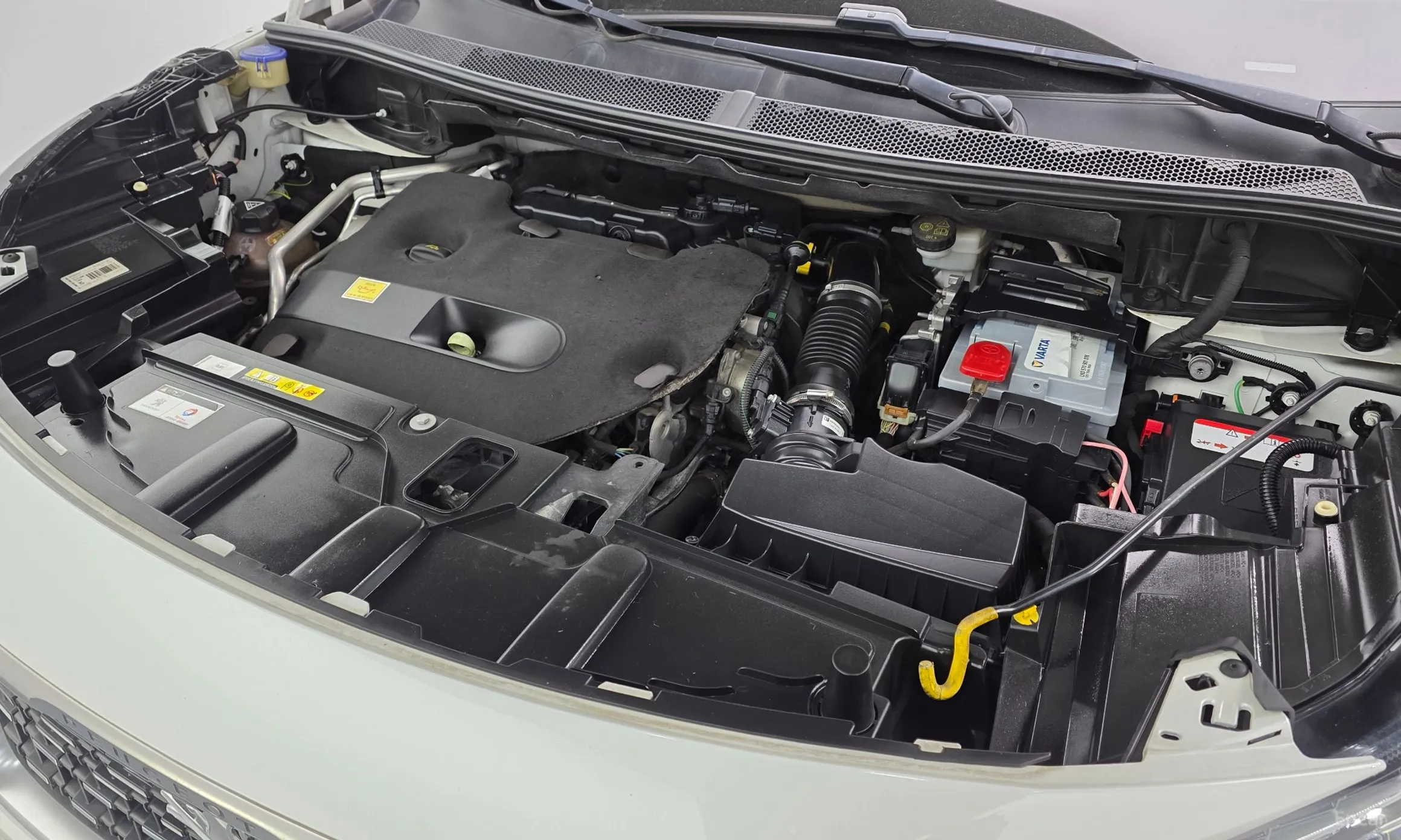 Peugeot 3008 2nd generation превью 6