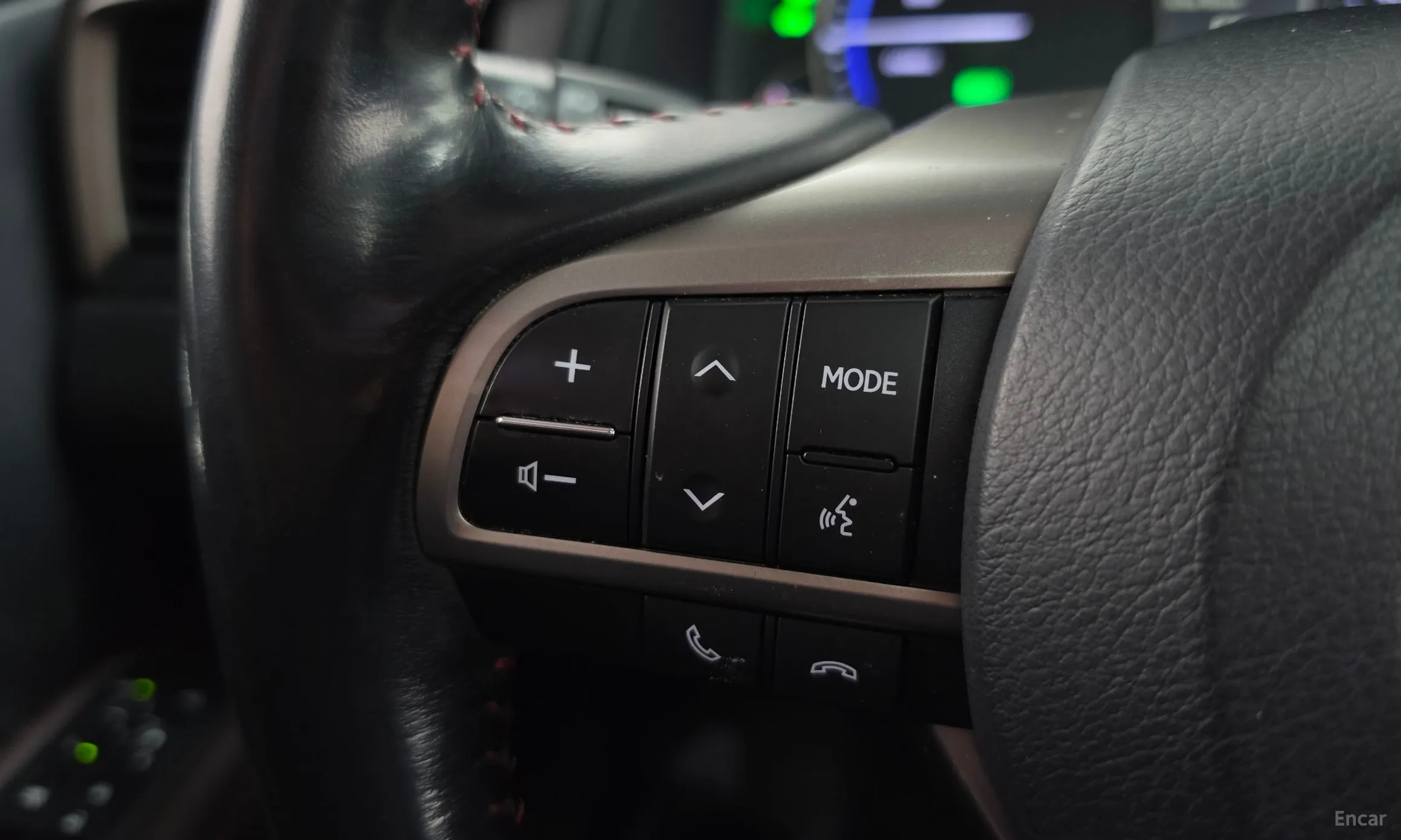 Lexus RX450h Gen 4 превью 15