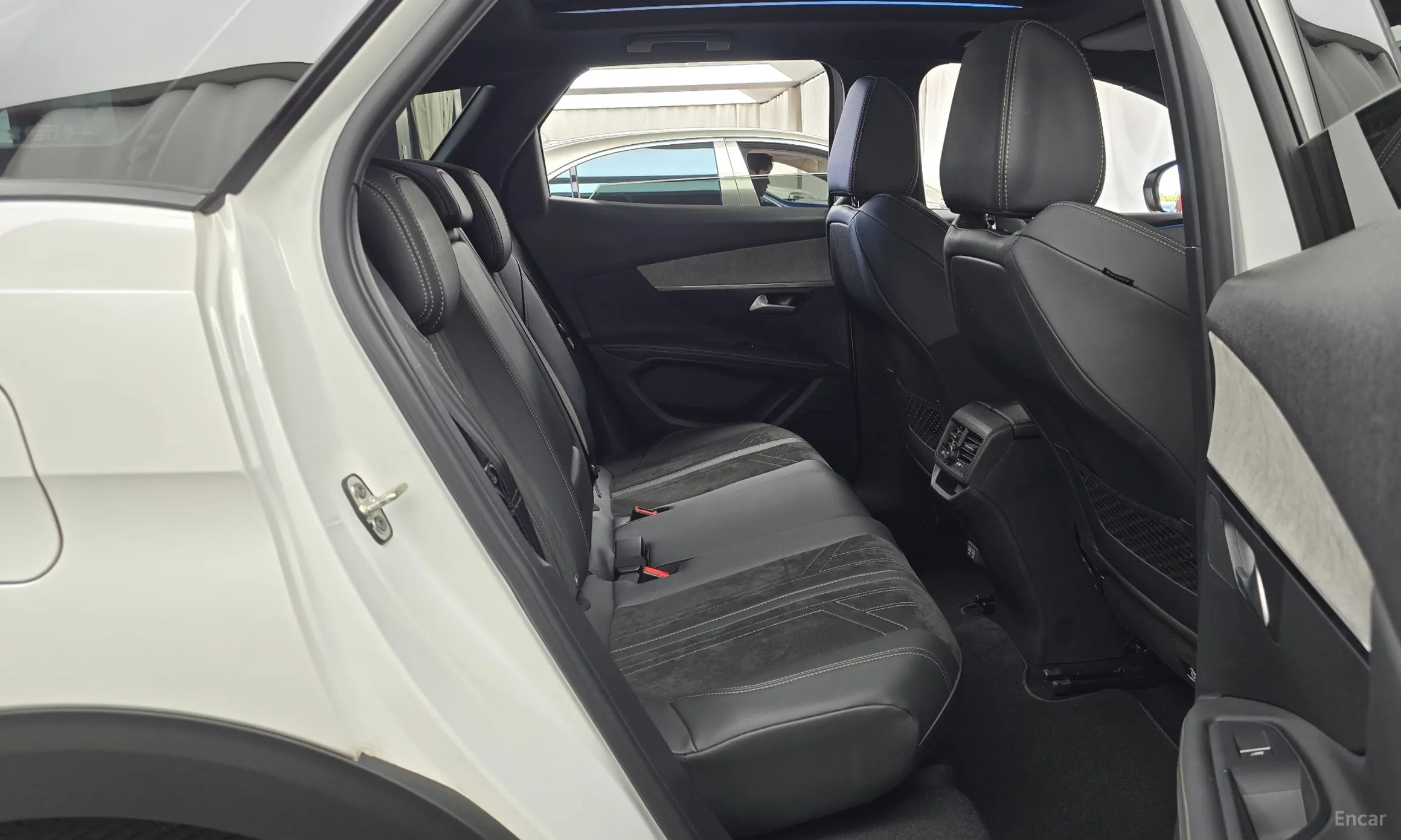 Peugeot 3008 2nd generation превью 11