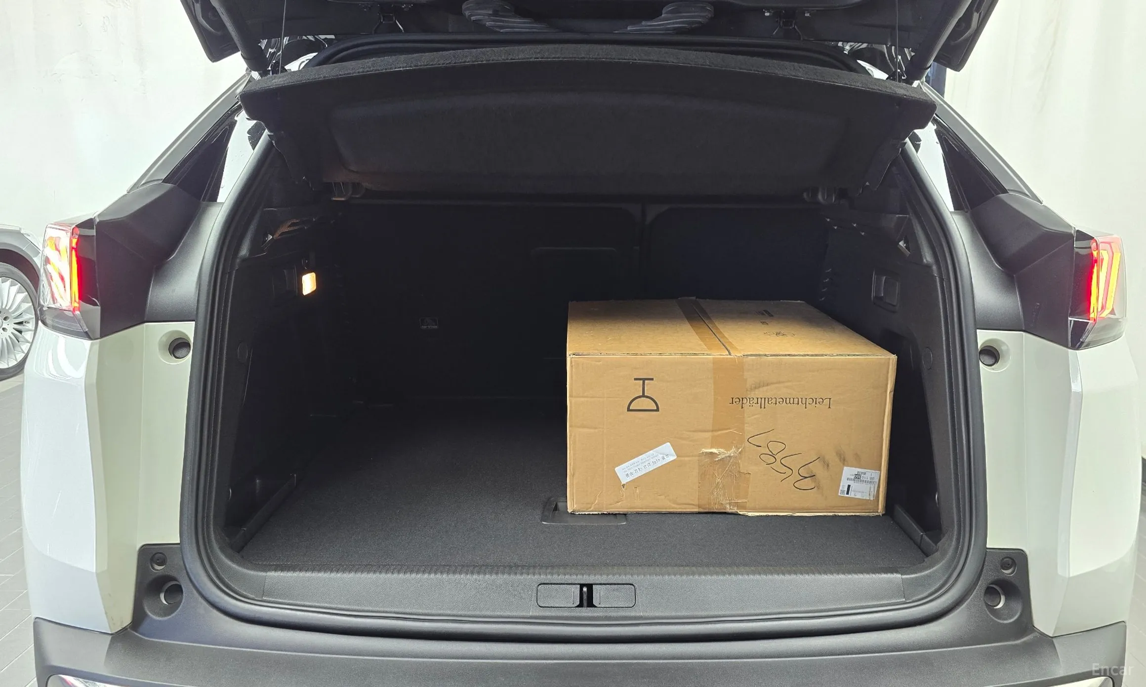 Peugeot 3008 2nd generation превью 17