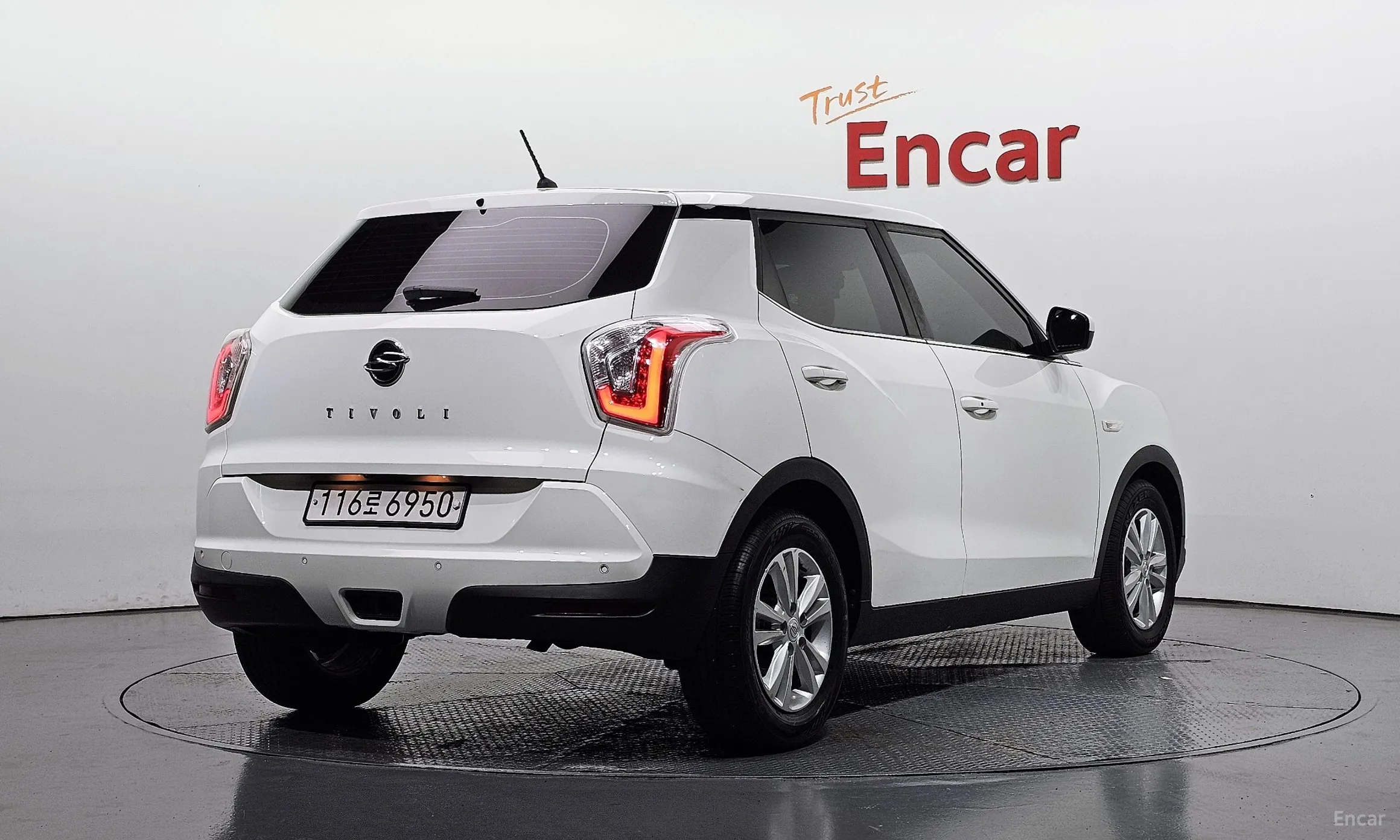 KG Mobility (SsangYong) Tivoli Armor