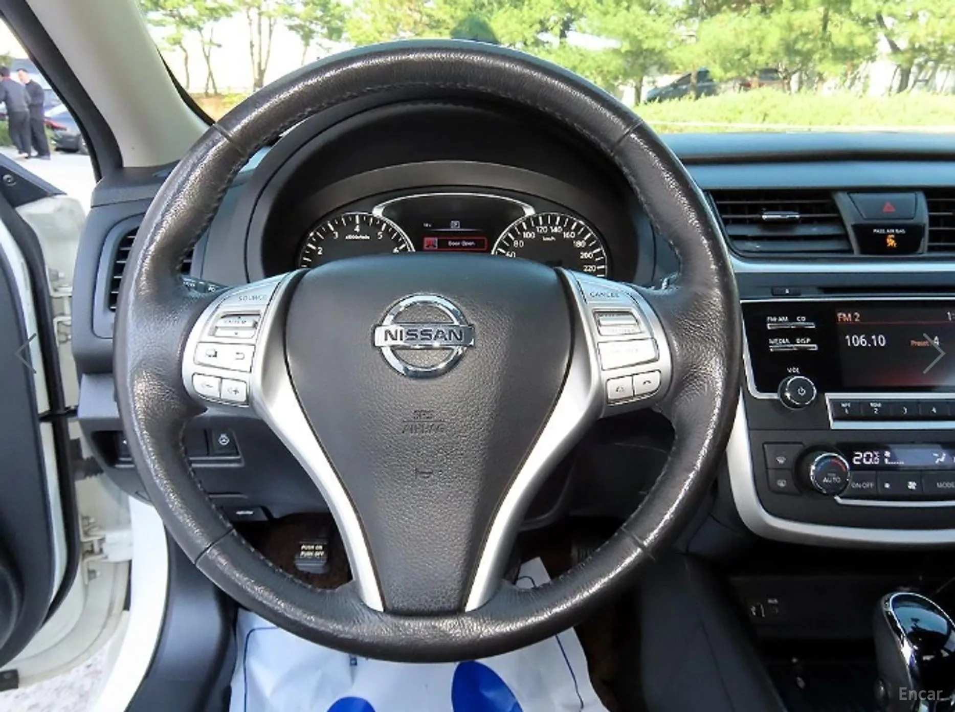 Nissan Altima превью 8