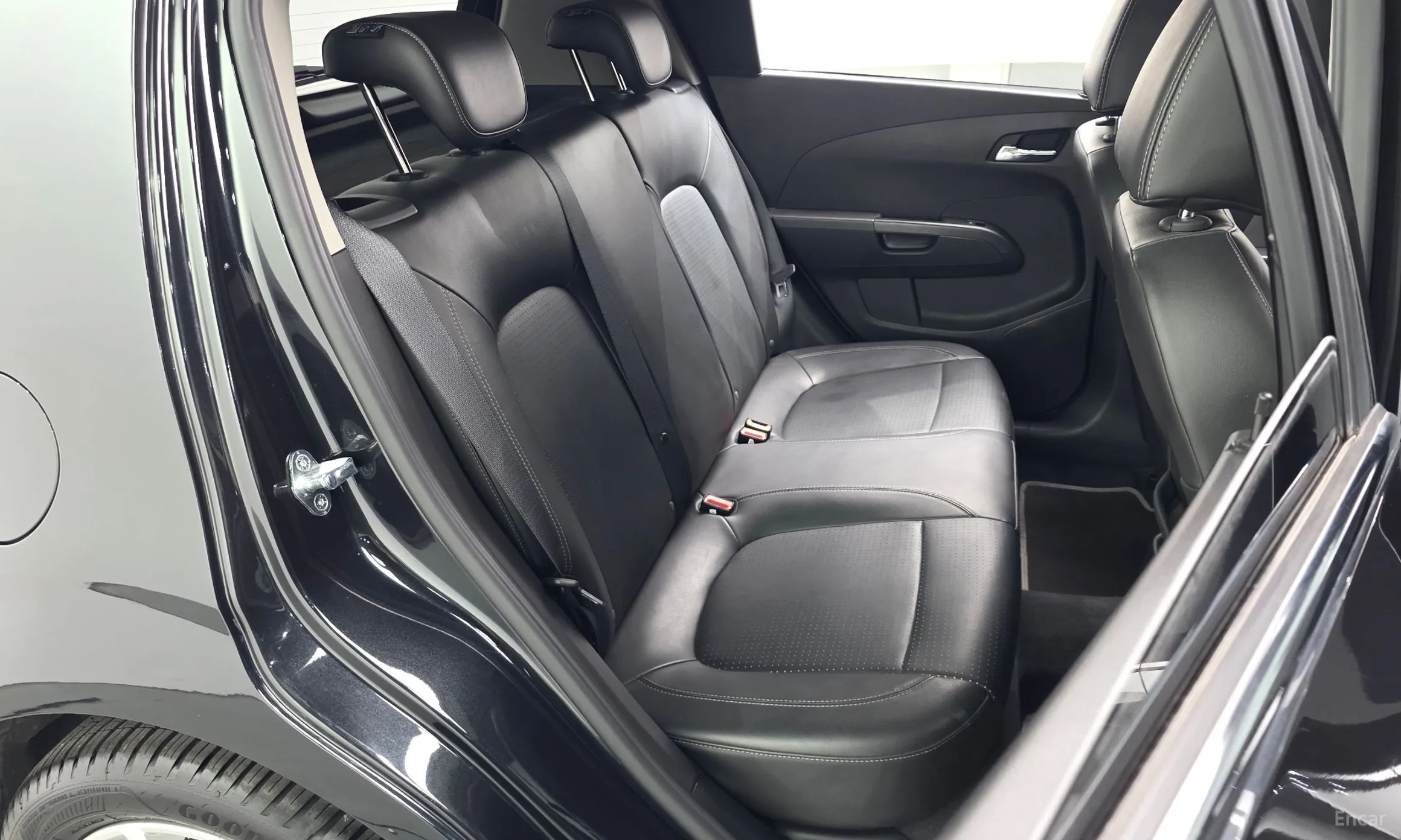 Chevrolet (GM Daewoo) Aveo Hatchback превью 11