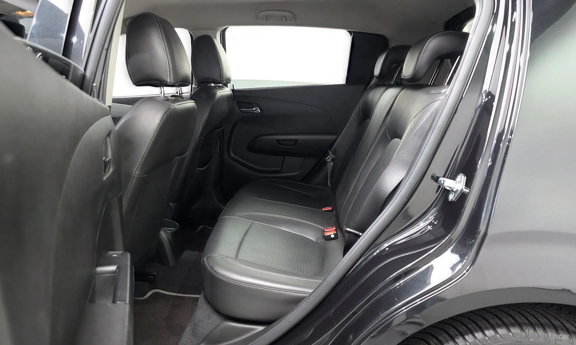 Chevrolet (GM Daewoo) Aveo Hatchback превью 12