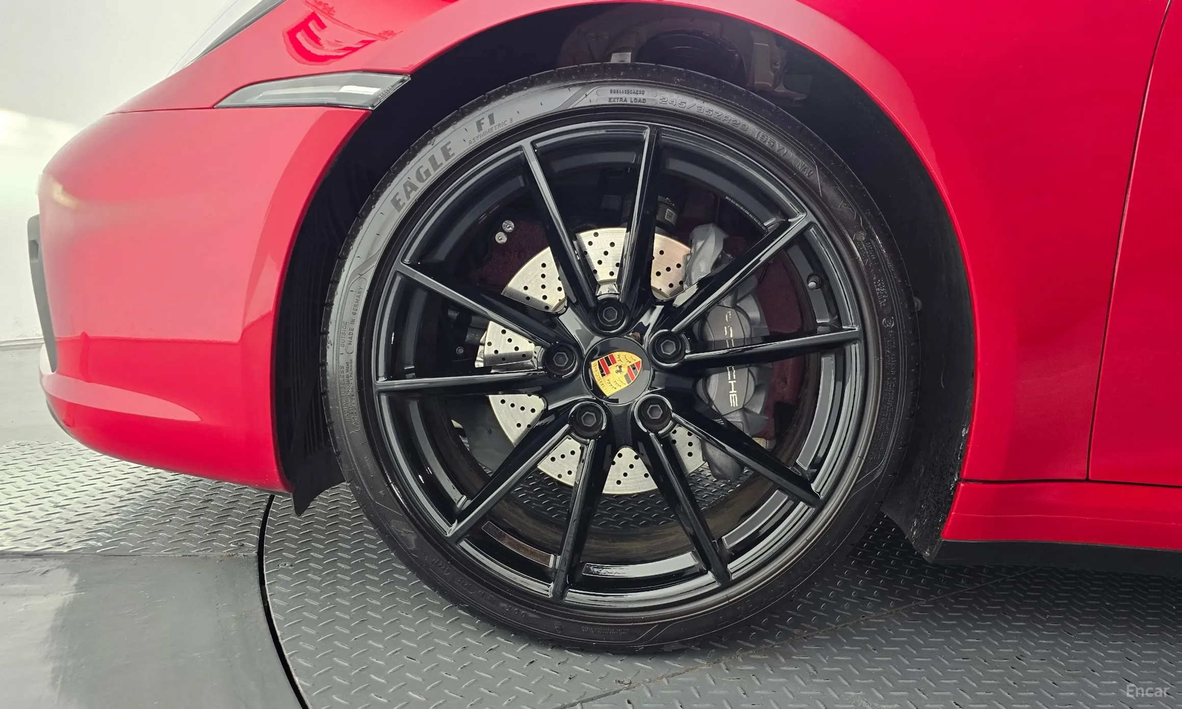 Porsche 911 (992) превью 5