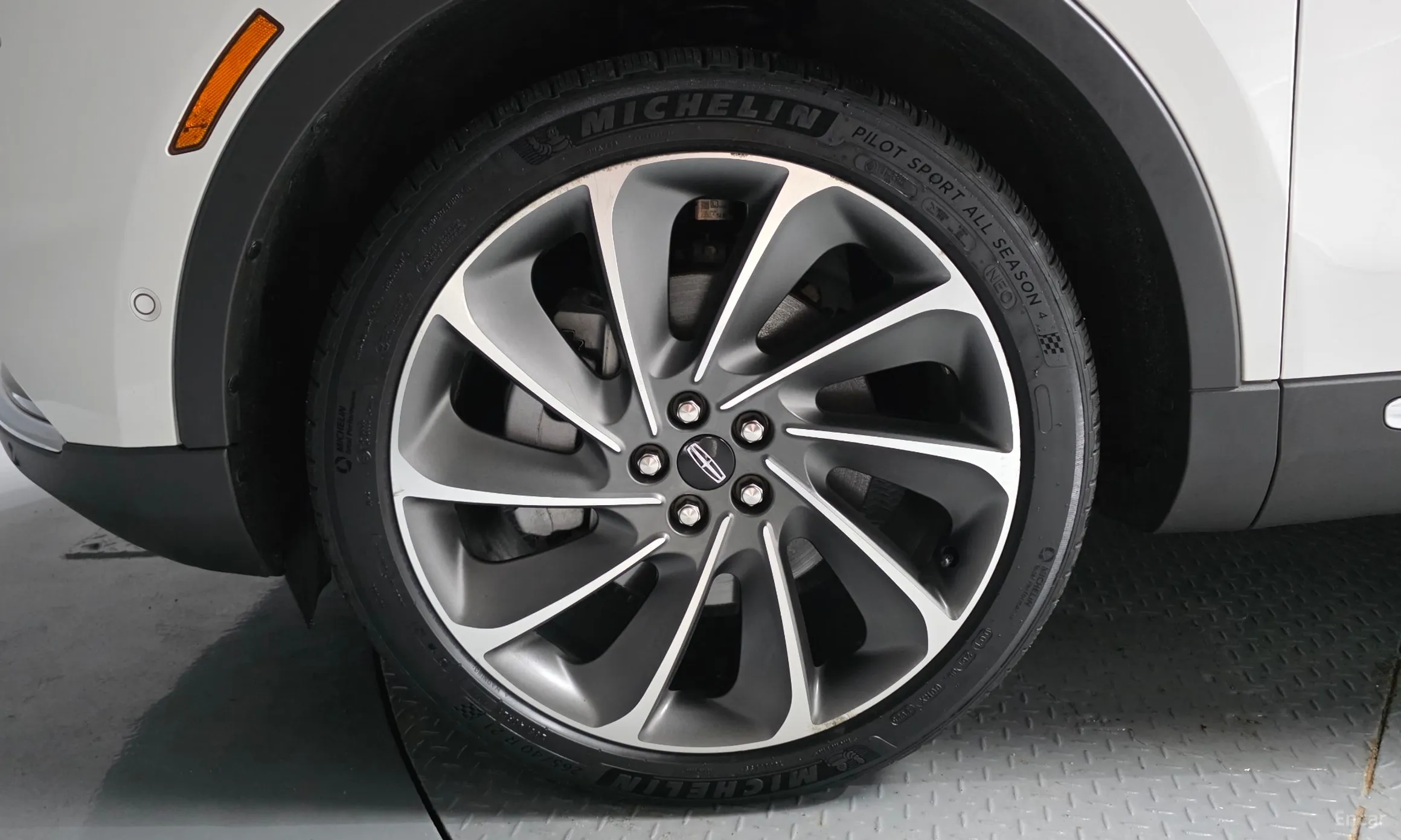 Lincoln Nautilus Gen 1 превью 5