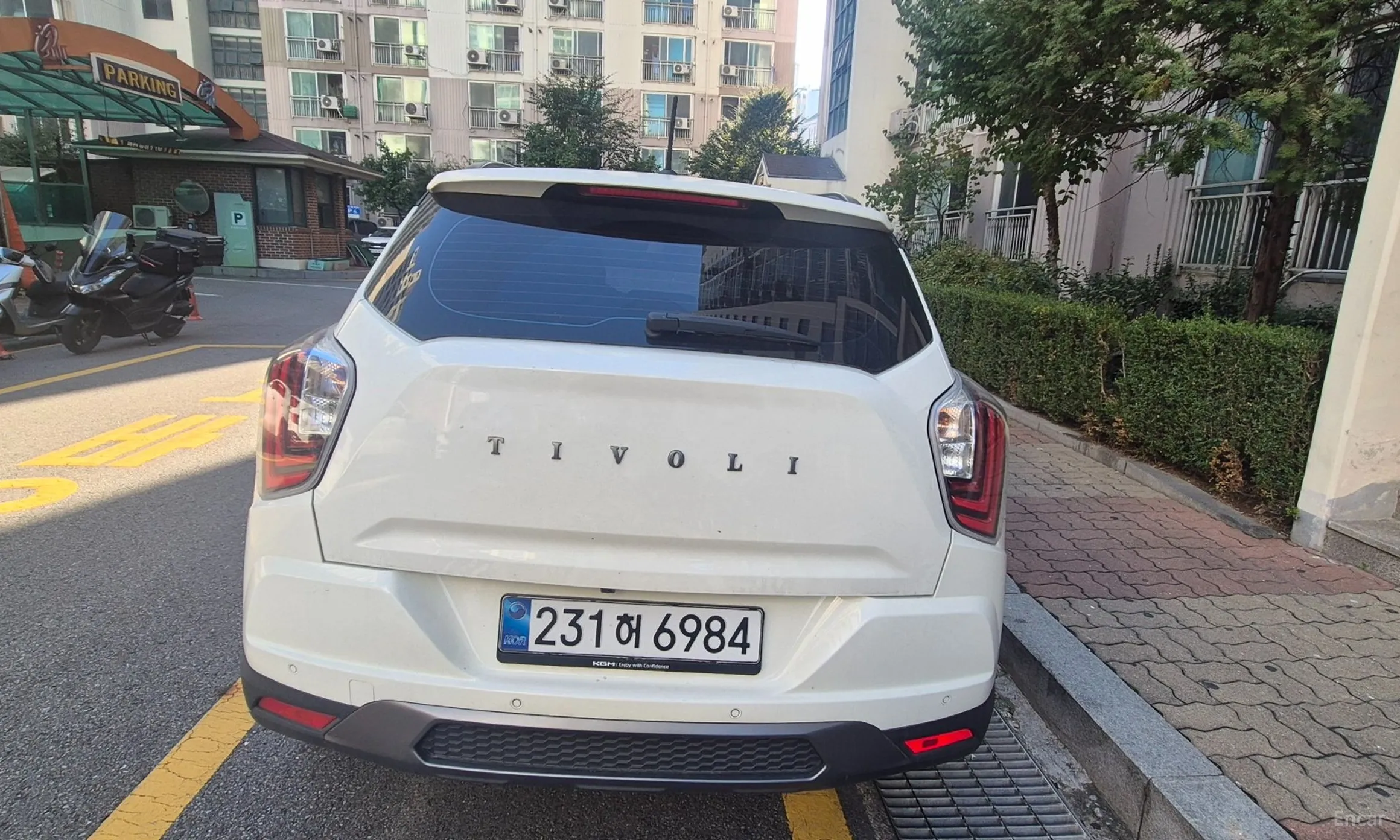 KG Mobility (SsangYong) Tivoli превью 4
