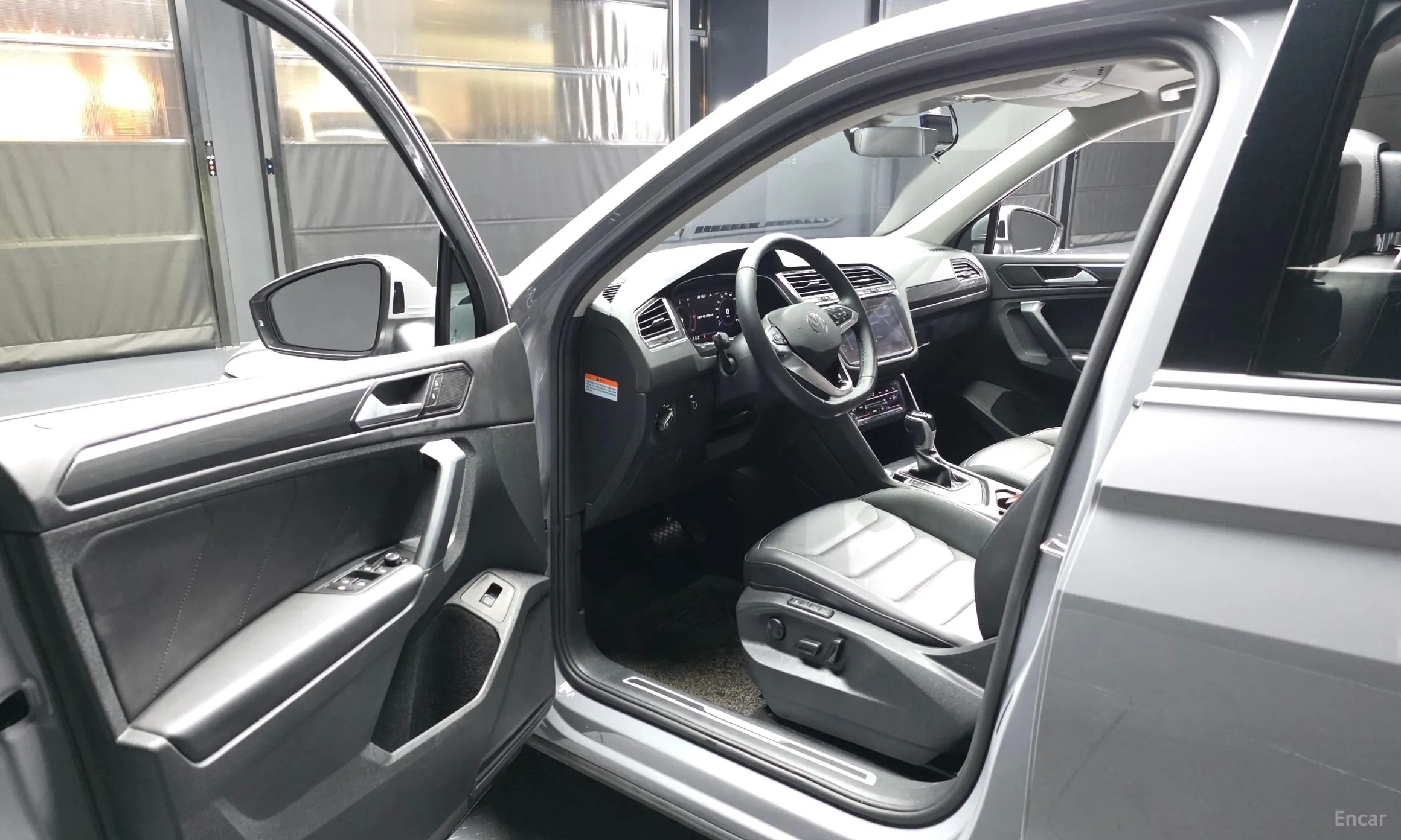 Volkswagen Tiguan 2nd Generation превью 10
