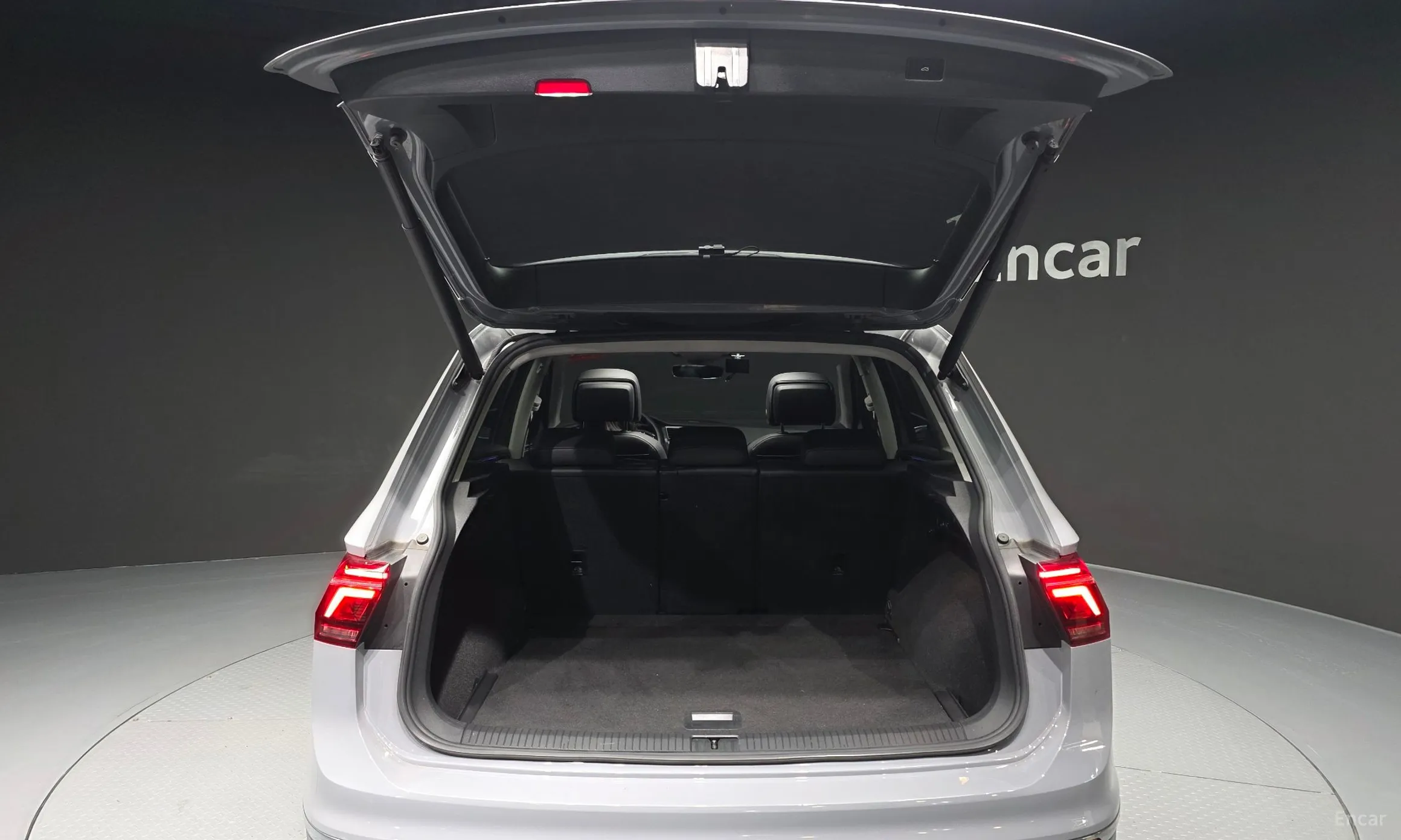 Volkswagen Tiguan 2nd Generation превью 20