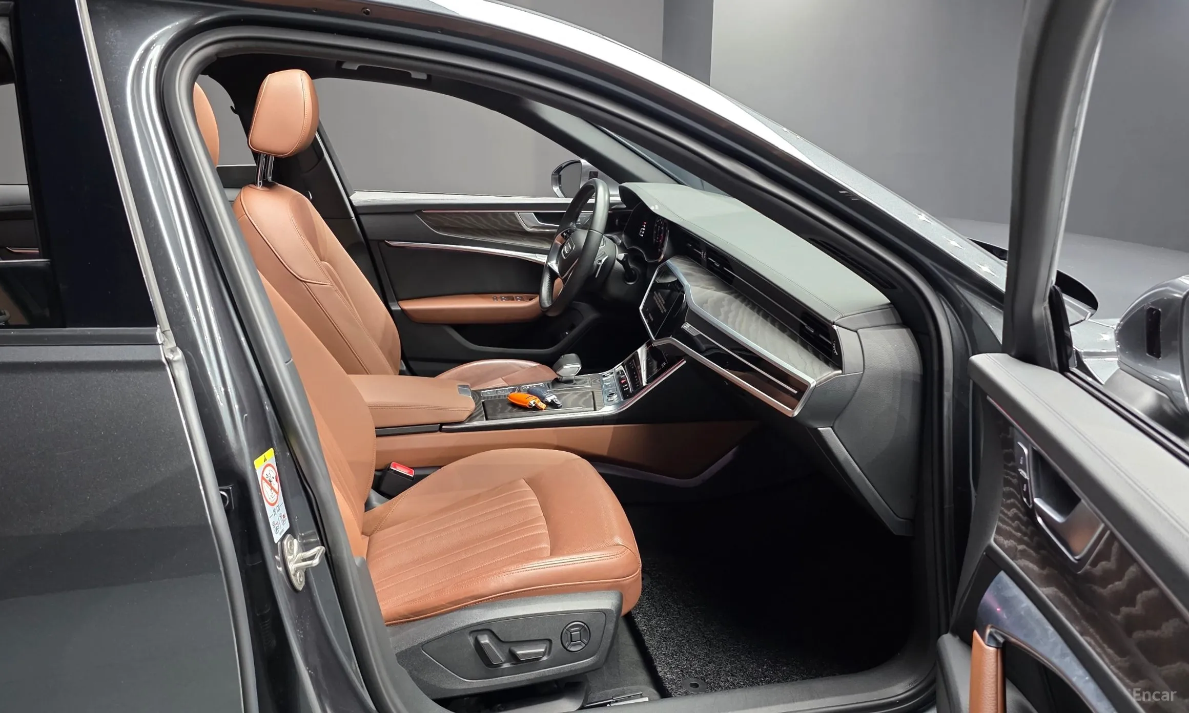Audi A6 (C8) превью 12