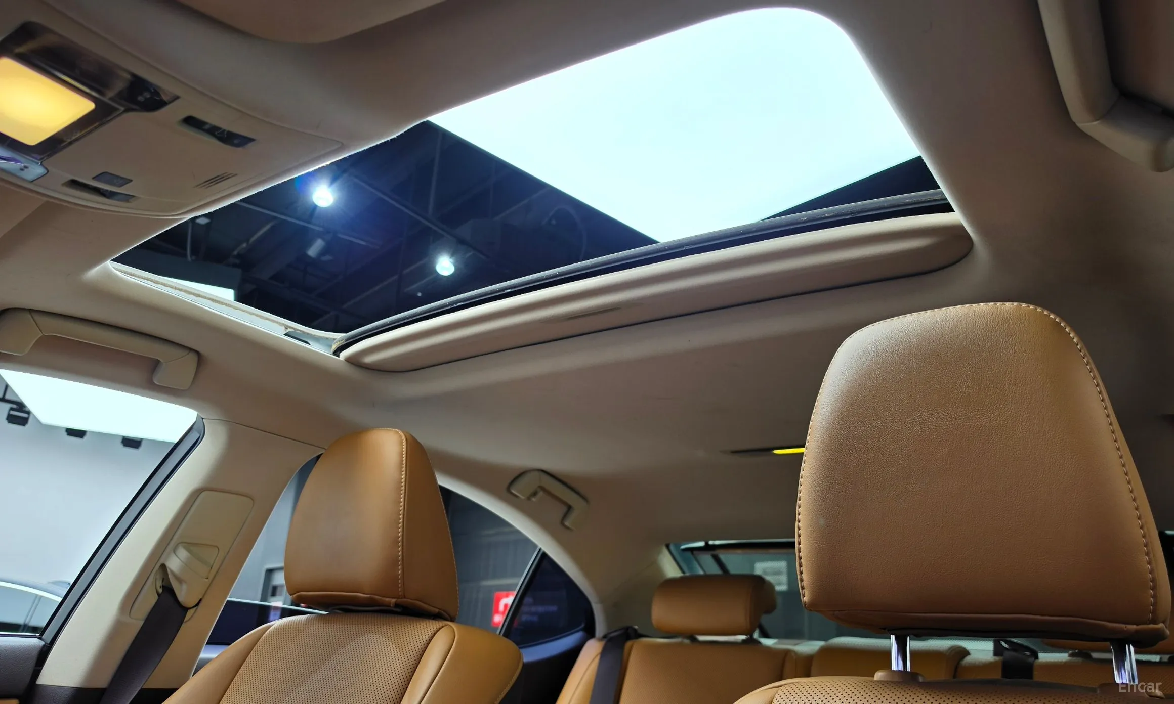 Lexus New ES300h превью 16