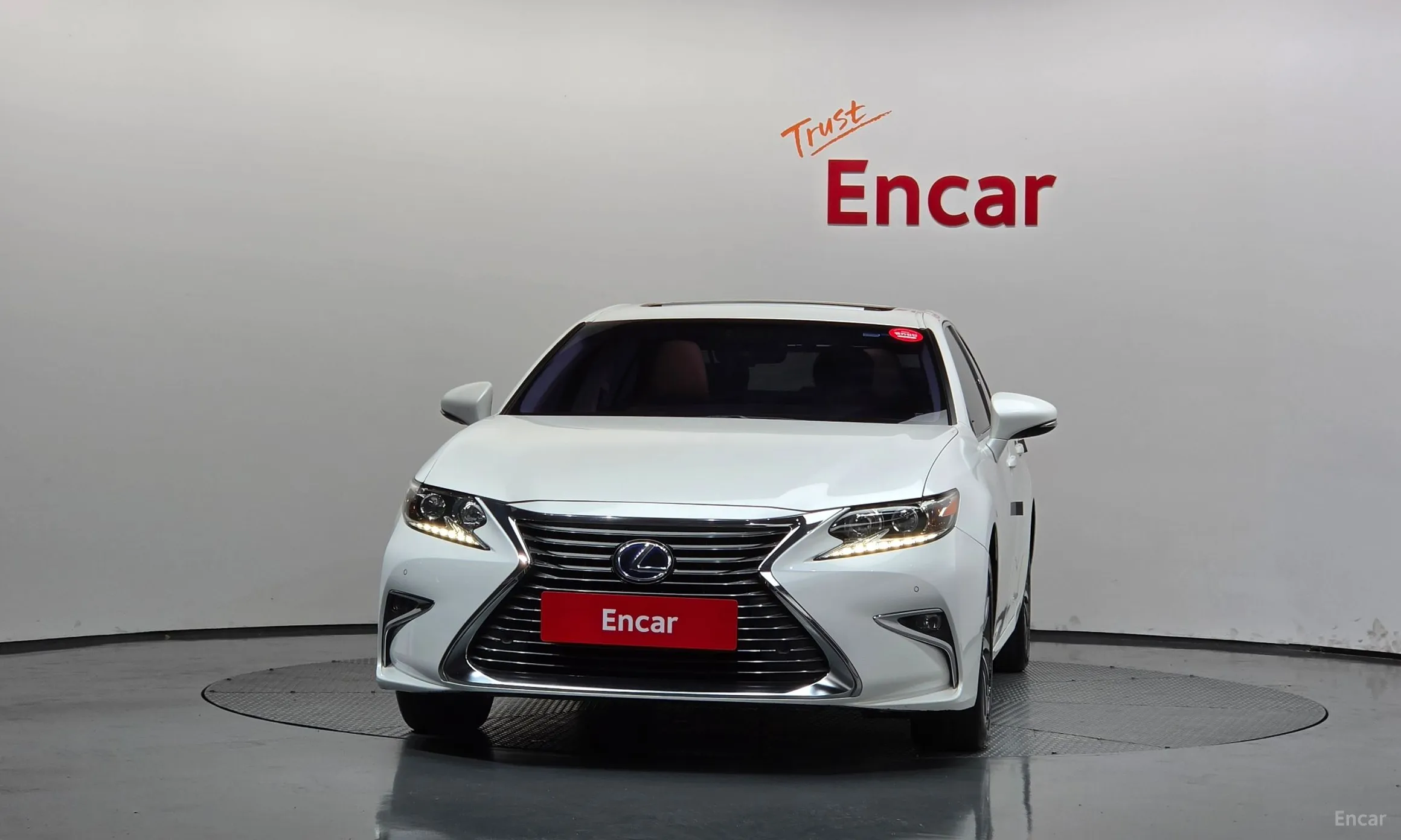 Lexus New ES300h превью 3