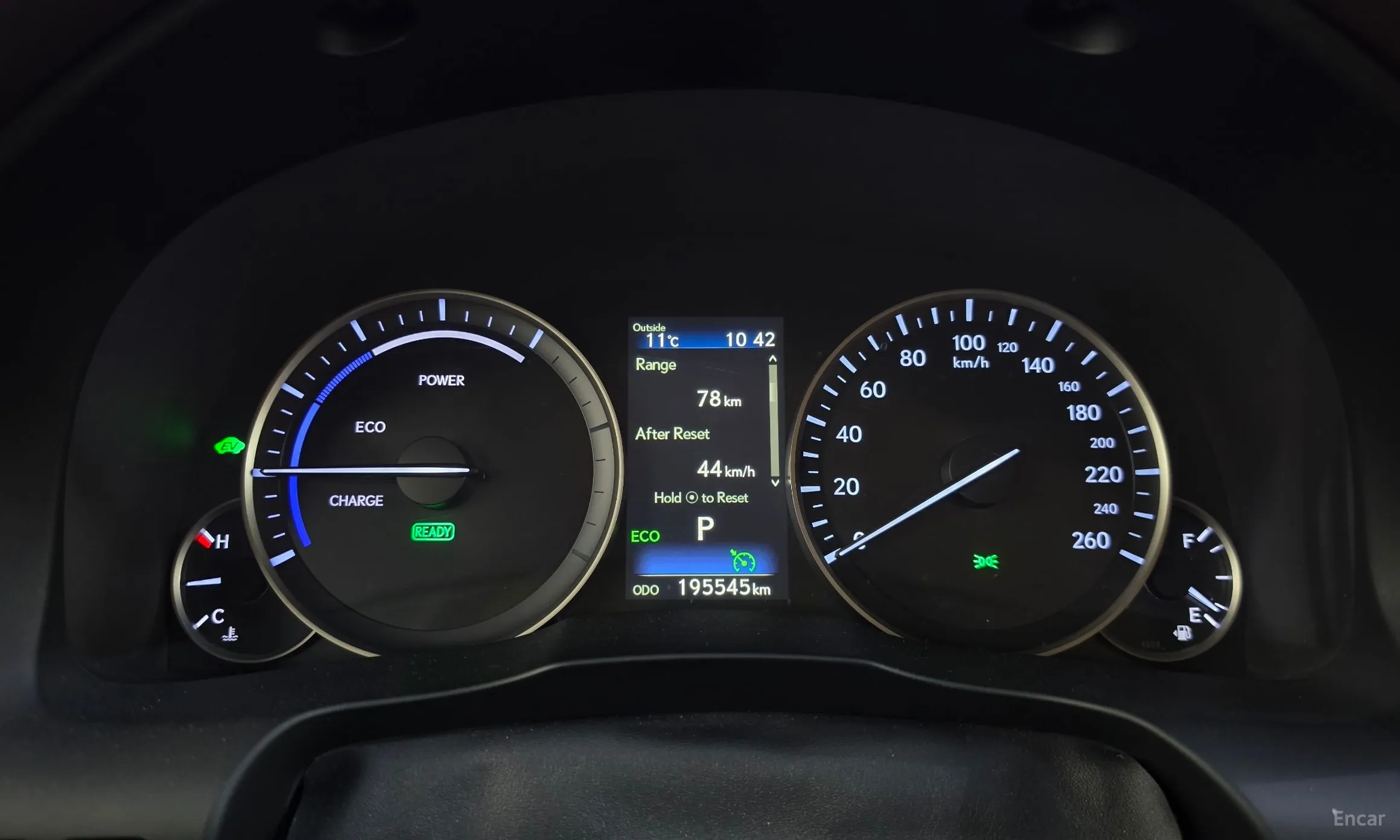 Lexus New ES300h превью 8