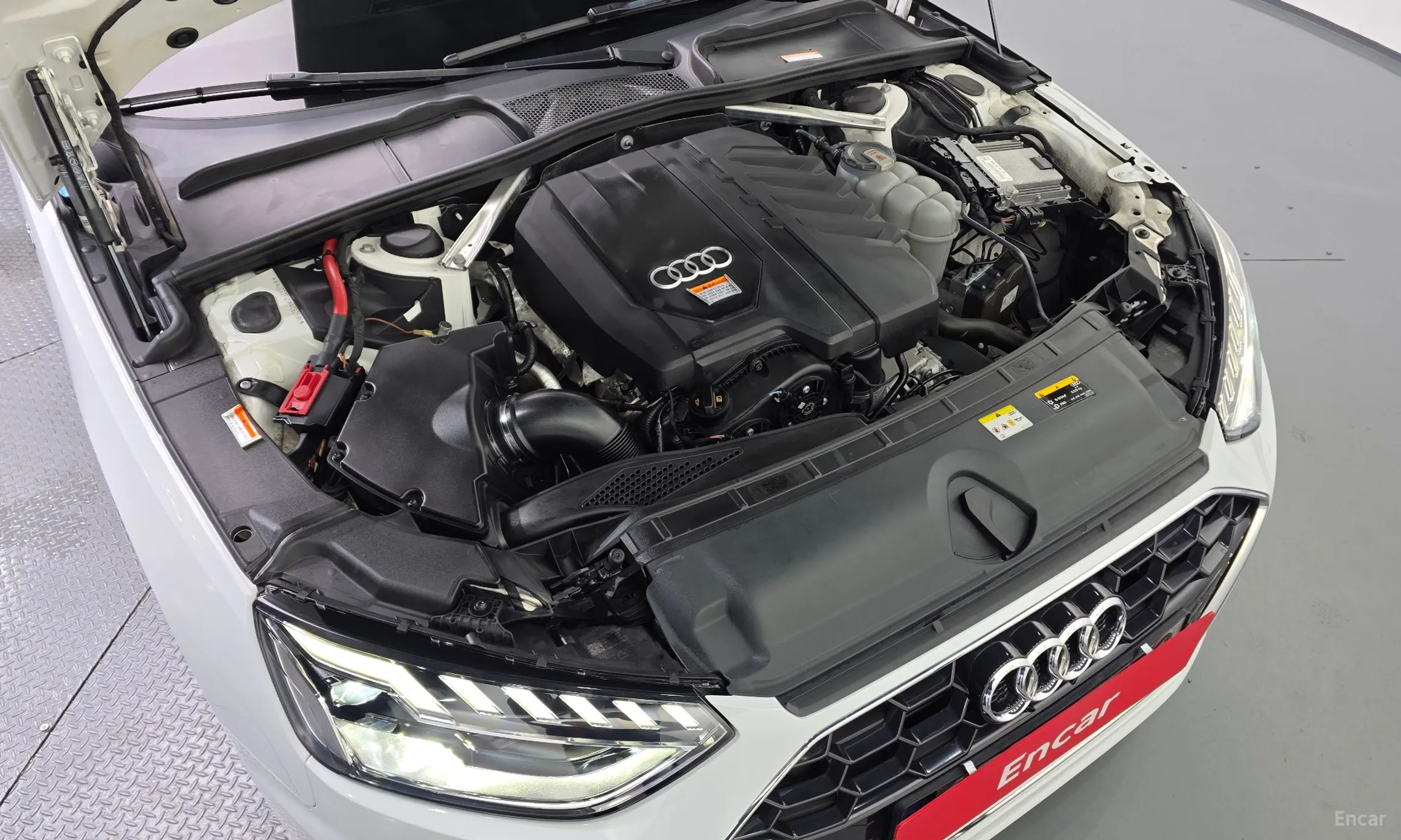 Audi A4 (B9) превью 6