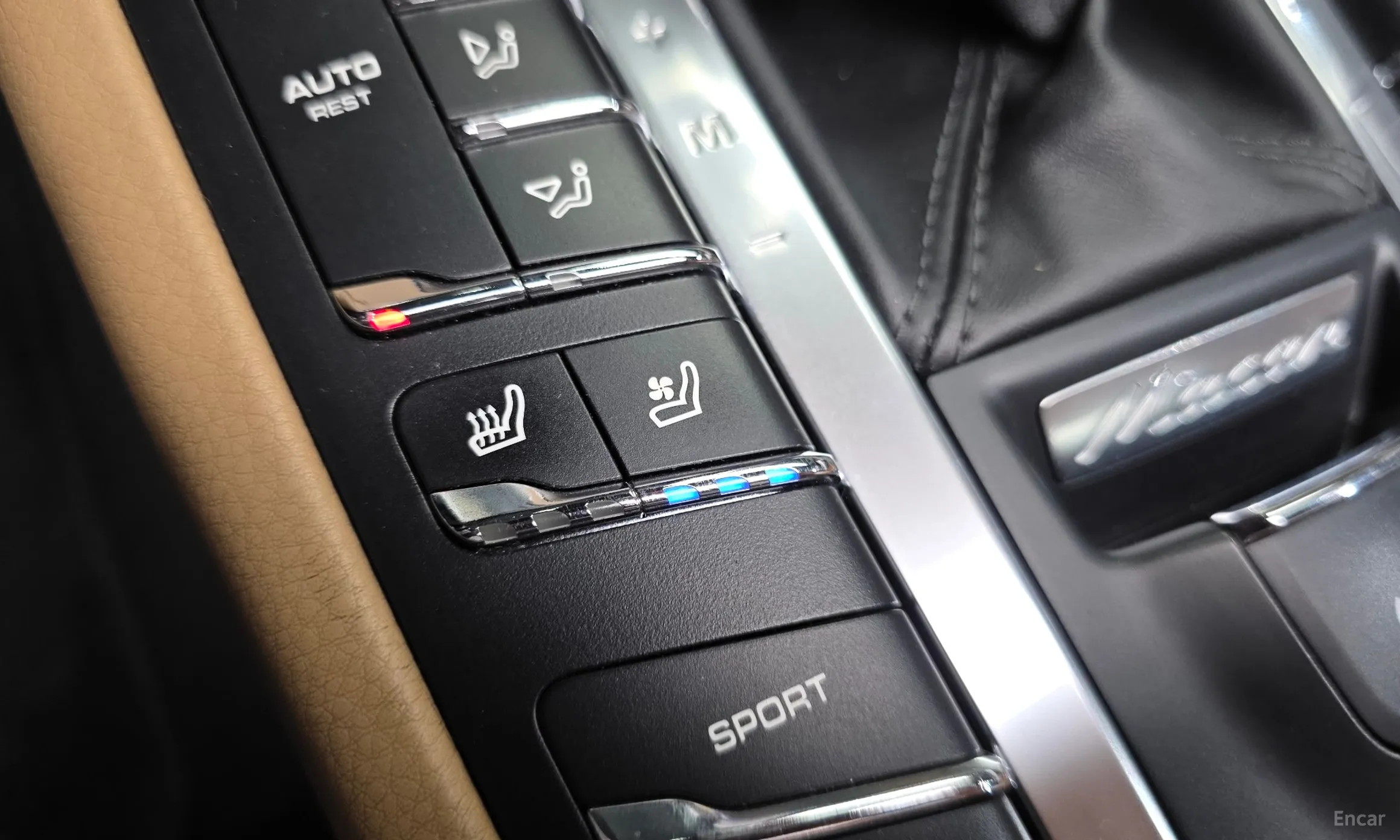 Porsche Macan превью 13