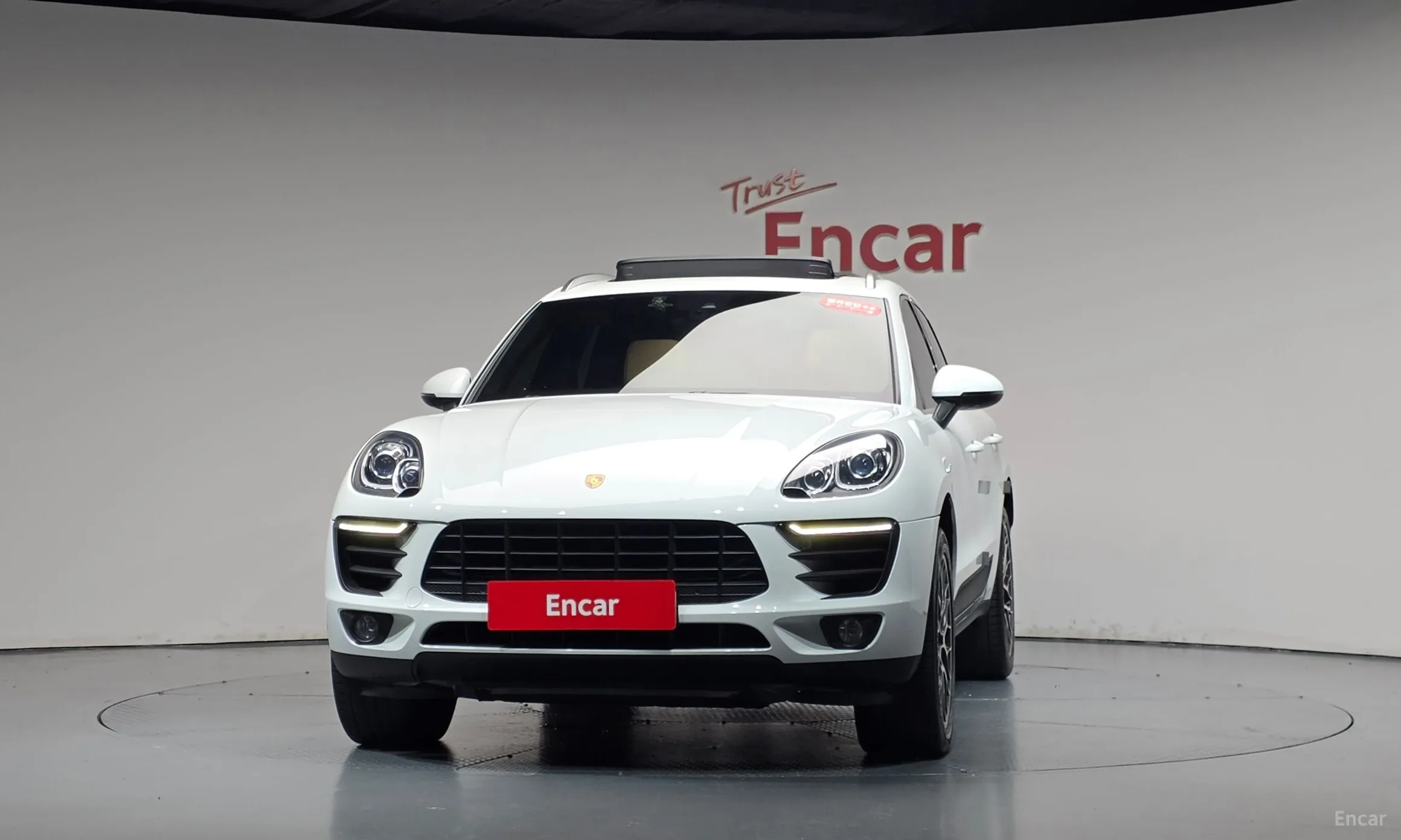 Porsche Macan превью 3