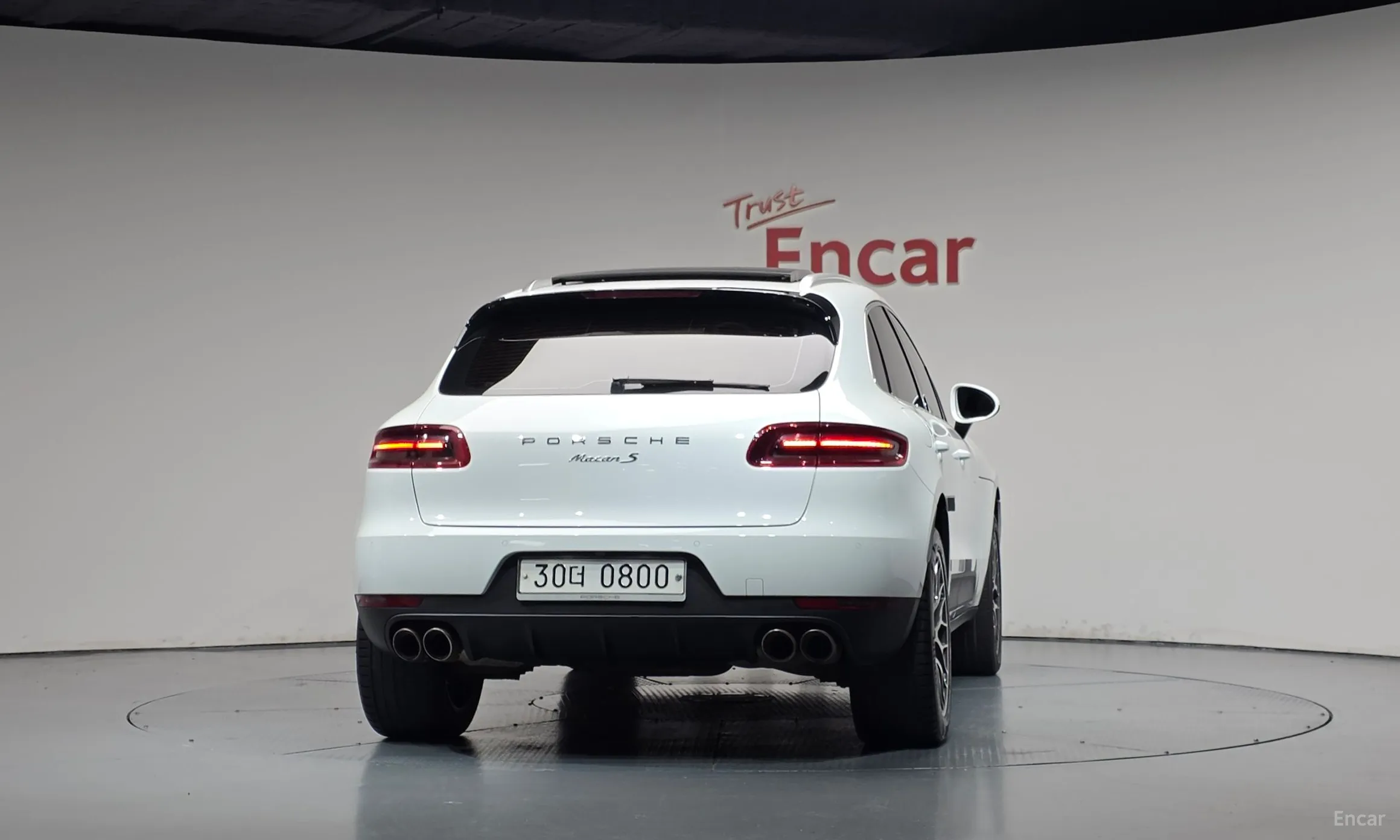 Porsche Macan превью 4