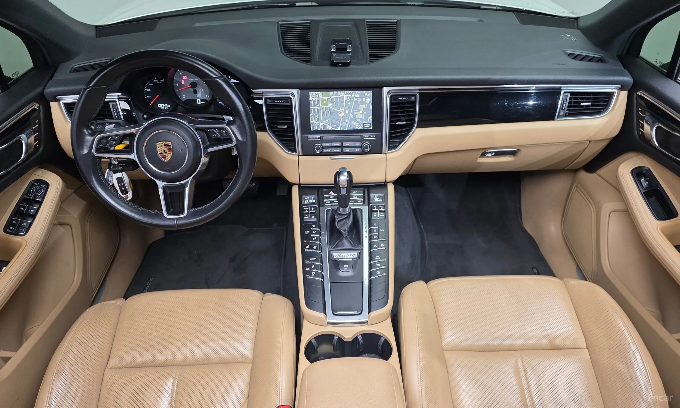 Porsche Macan превью 7