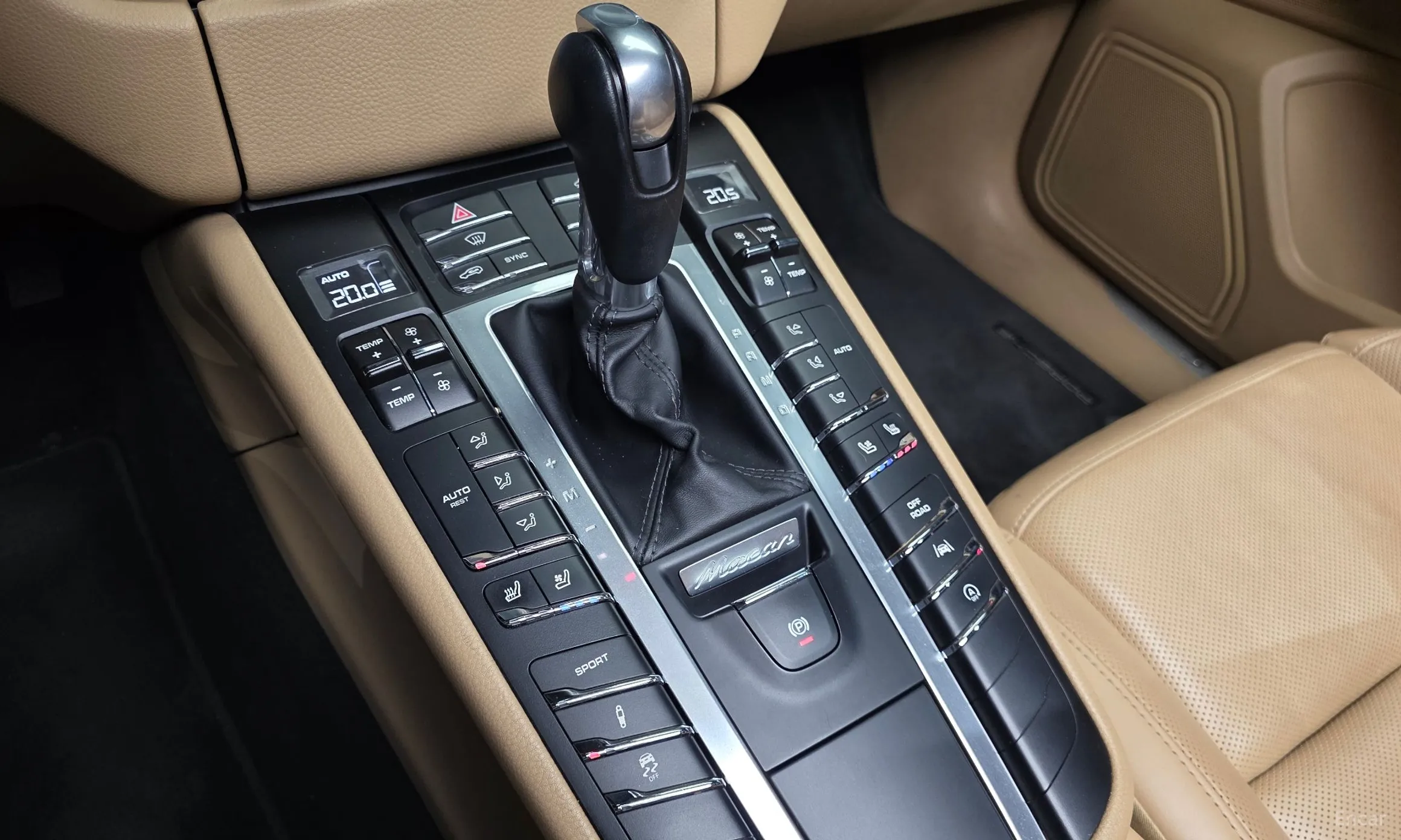 Porsche Macan превью 9