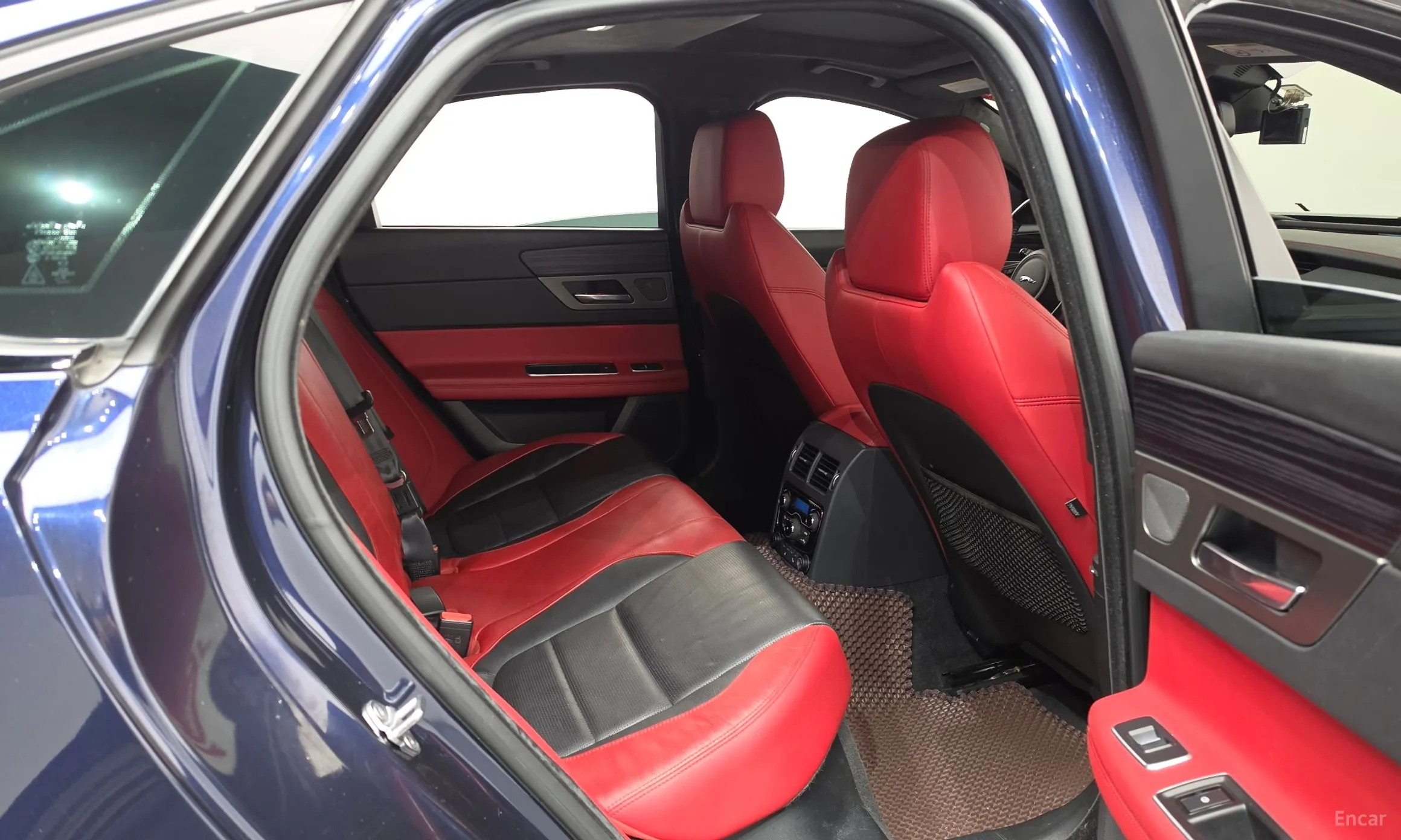 Jaguar XF (x260) превью 12