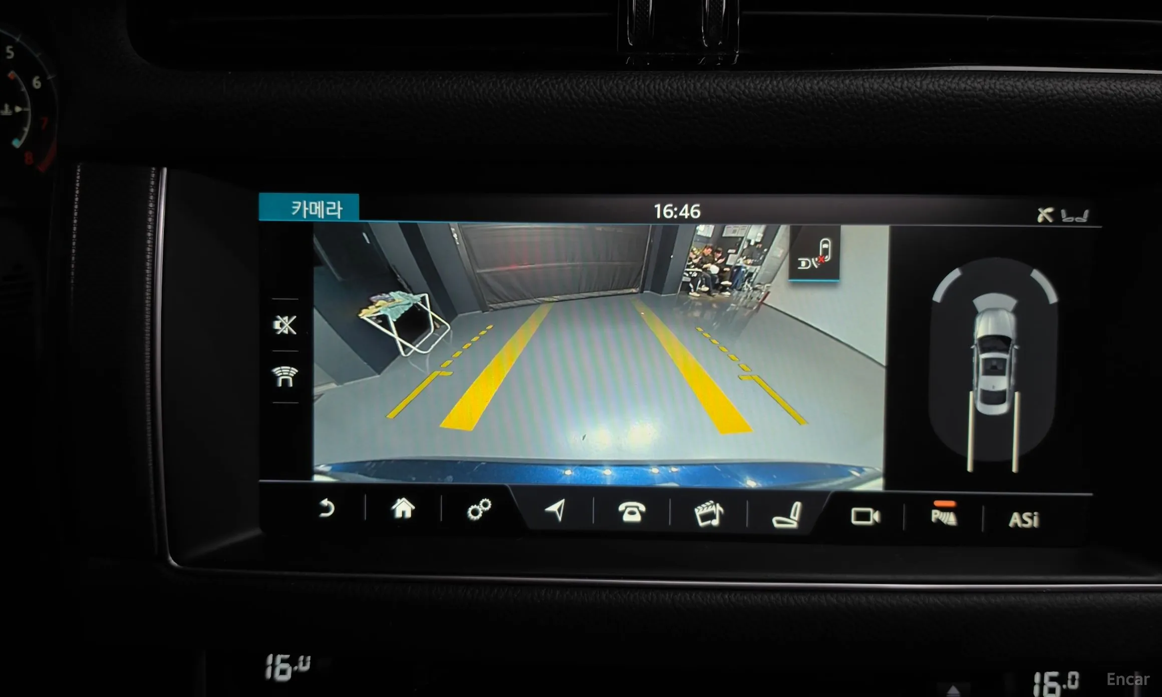 Jaguar XF (x260) превью 15