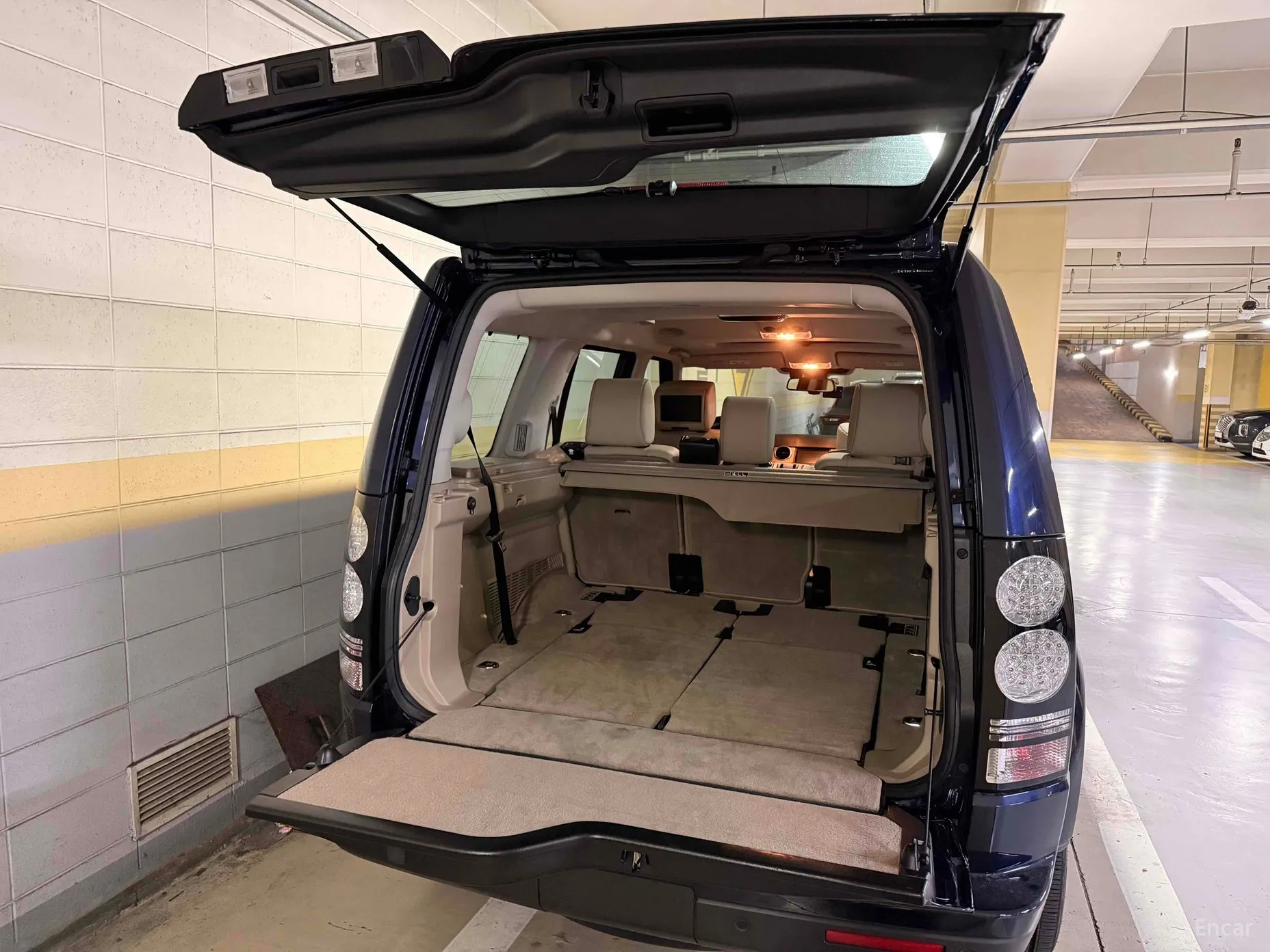 Land Rover Discovery 4 превью 6