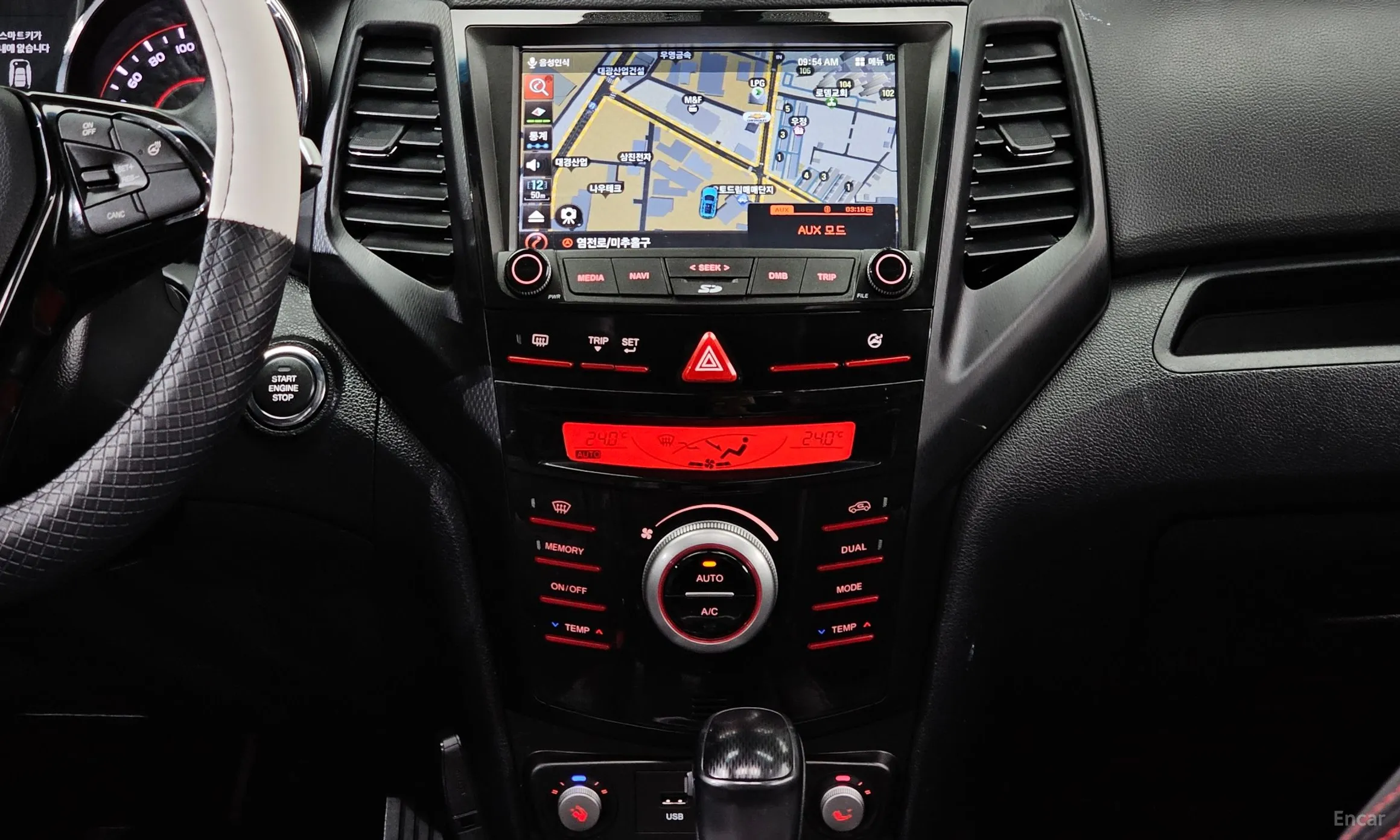 KG Mobility (SsangYong) Tivoli Air превью 14