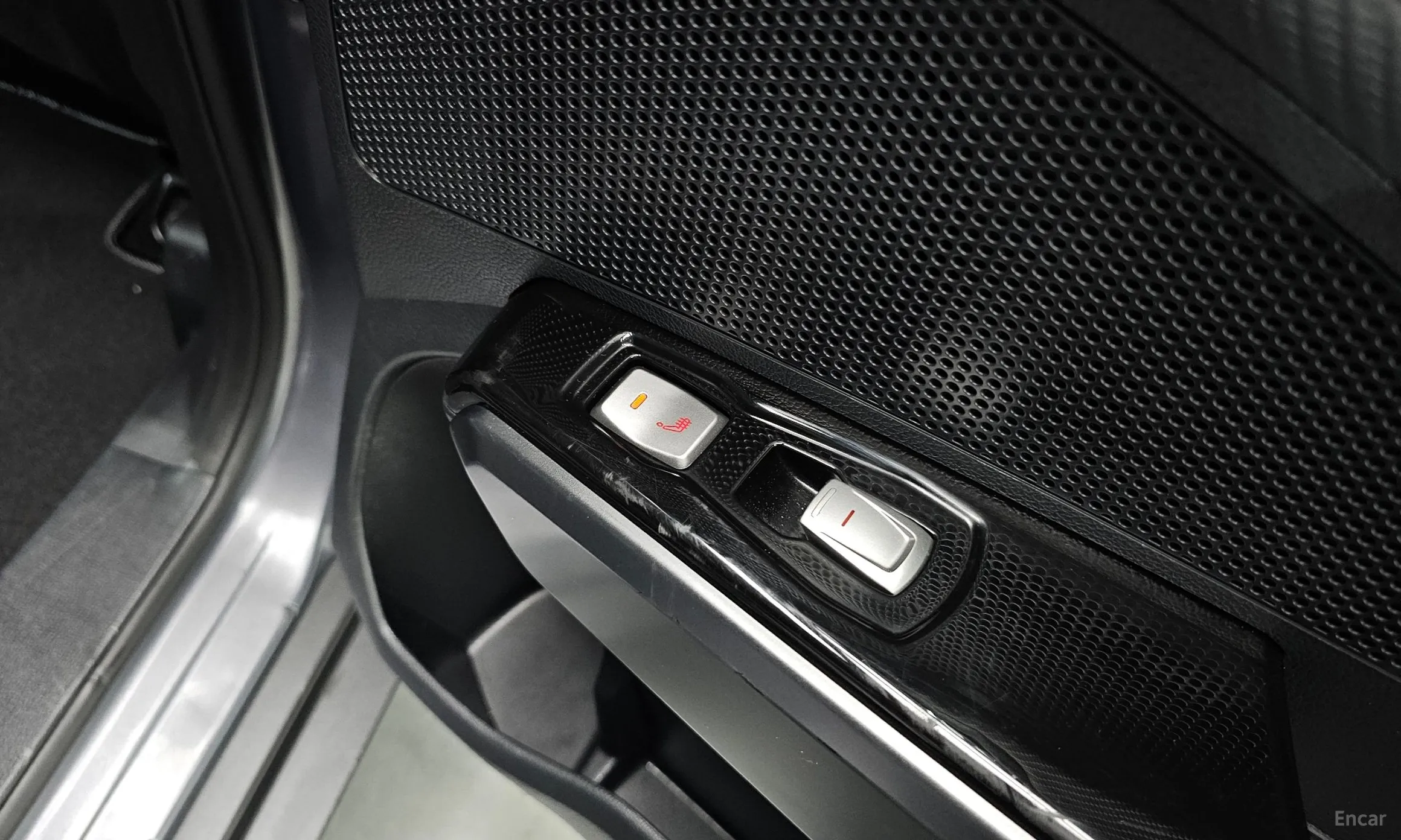 KG Mobility (SsangYong) Tivoli Air превью 19
