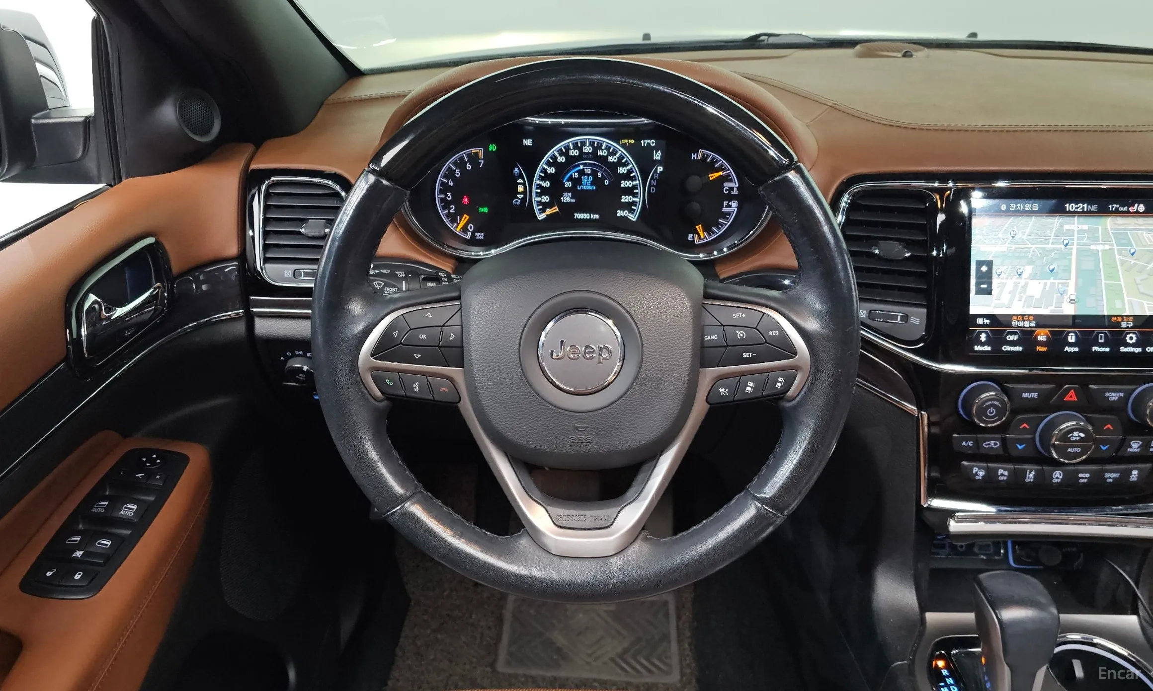 Jeep Grand Cherokee превью 13