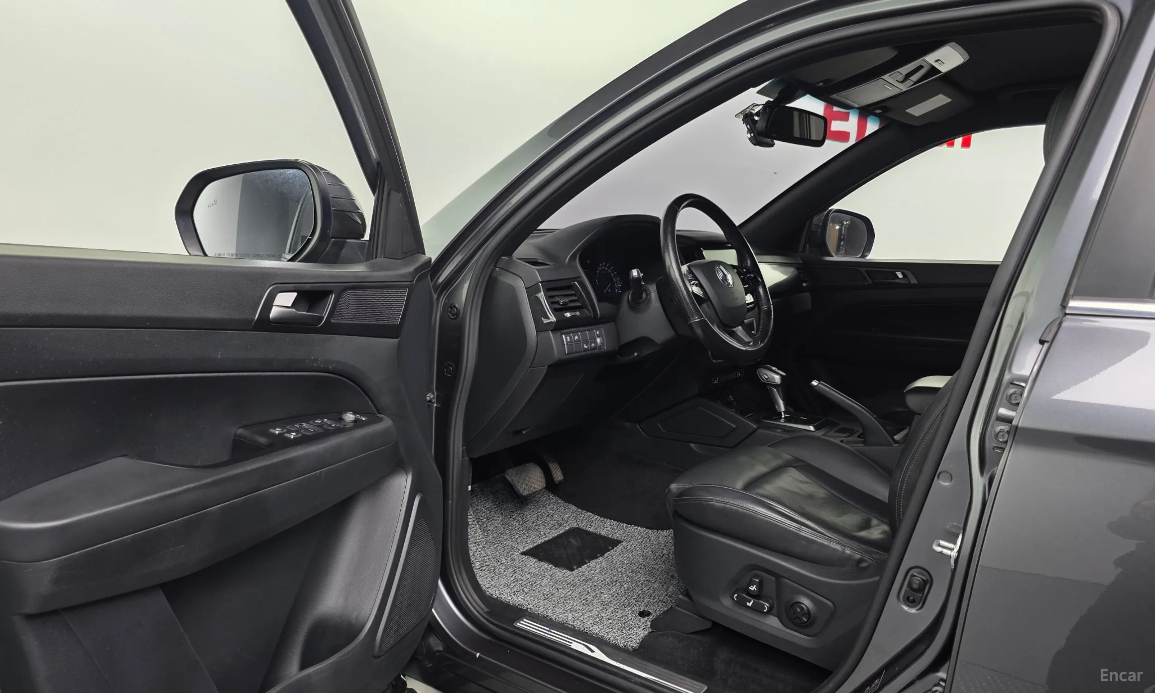 KG Mobility (SsangYong) Rexton Sports Khan превью 10