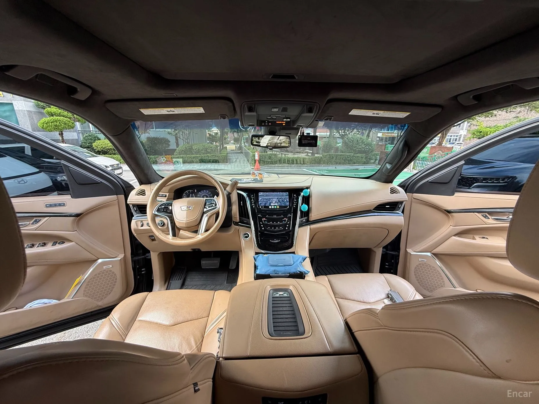 Cadillac Escalade превью 12