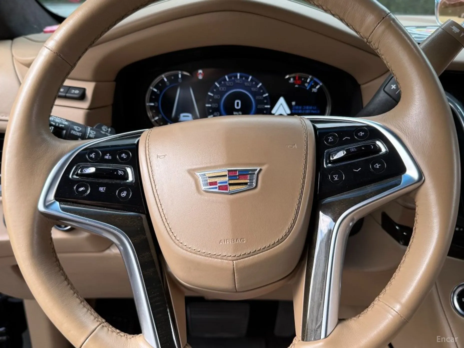Cadillac Escalade превью 14